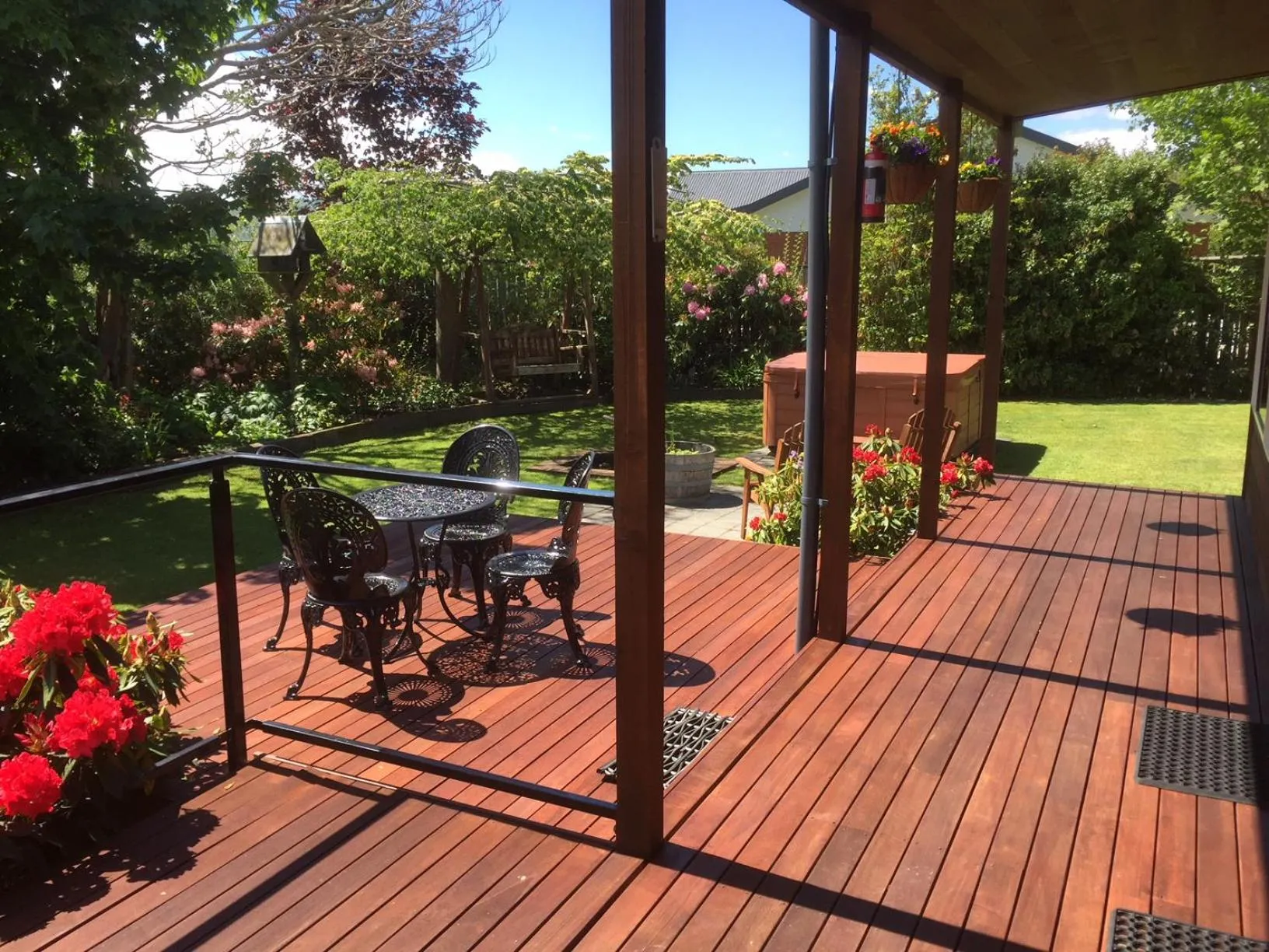 Garden in Blue Ridge Studios and Bed & Breakfast