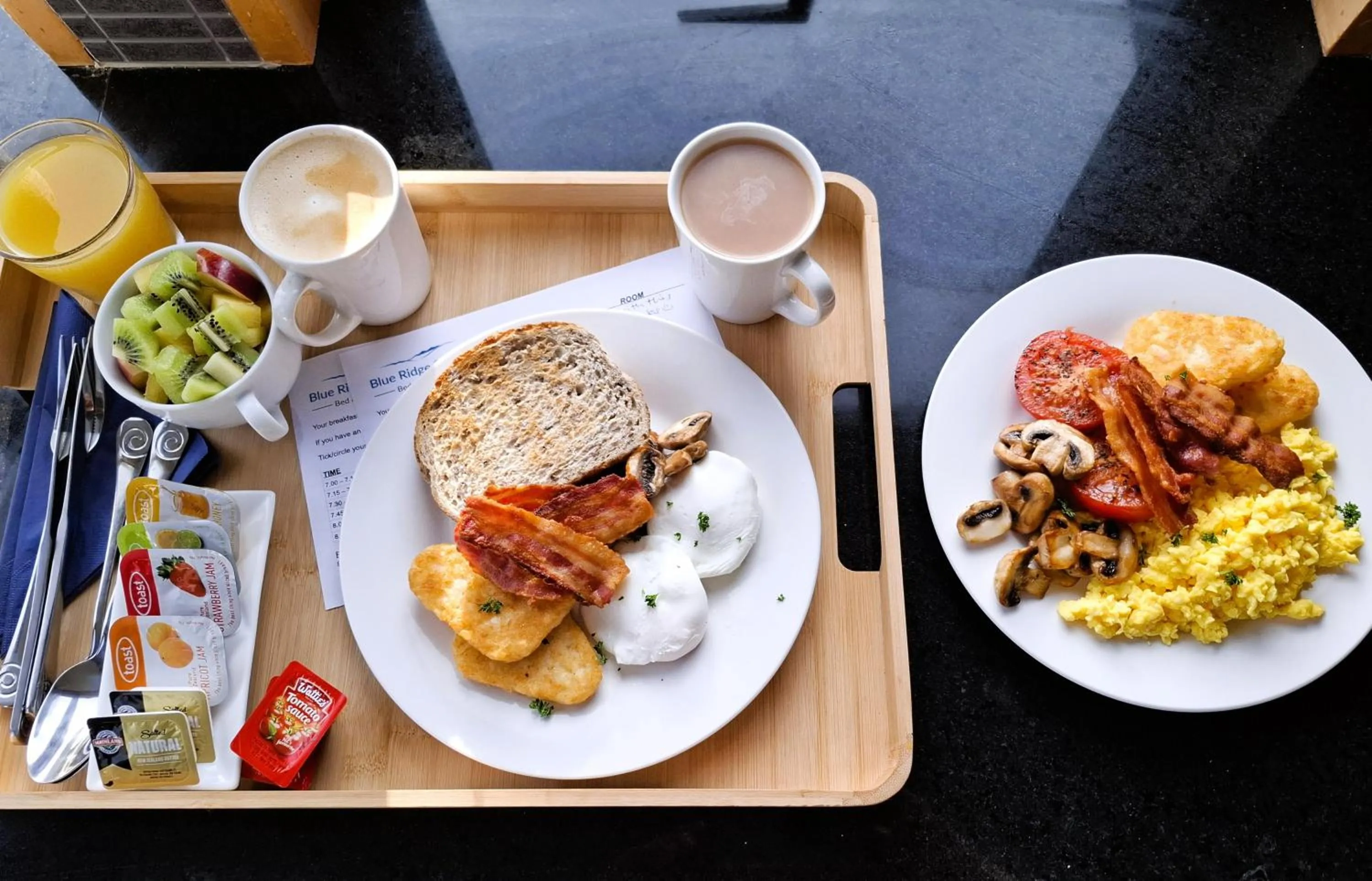 Breakfast in Blue Ridge Studios and Bed & Breakfast