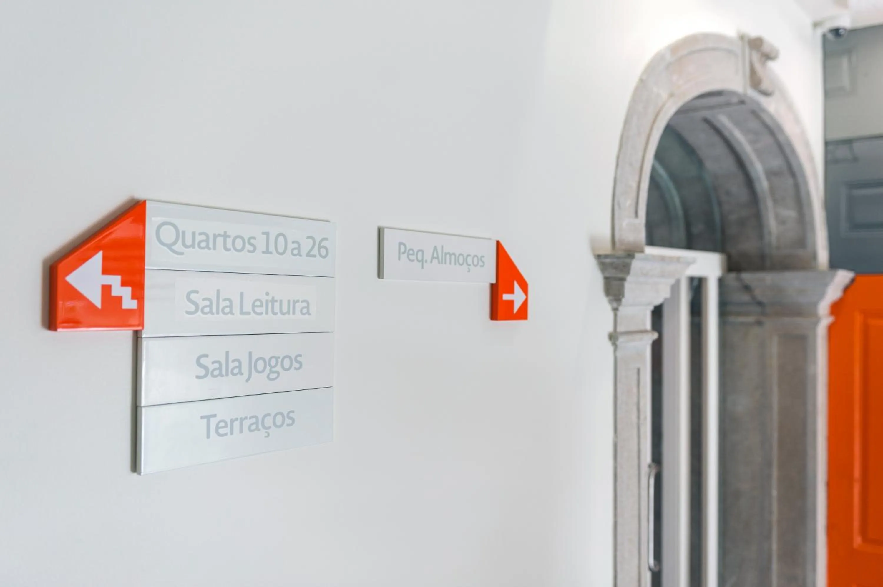 Lobby or reception in Porta da Arrábida Suites