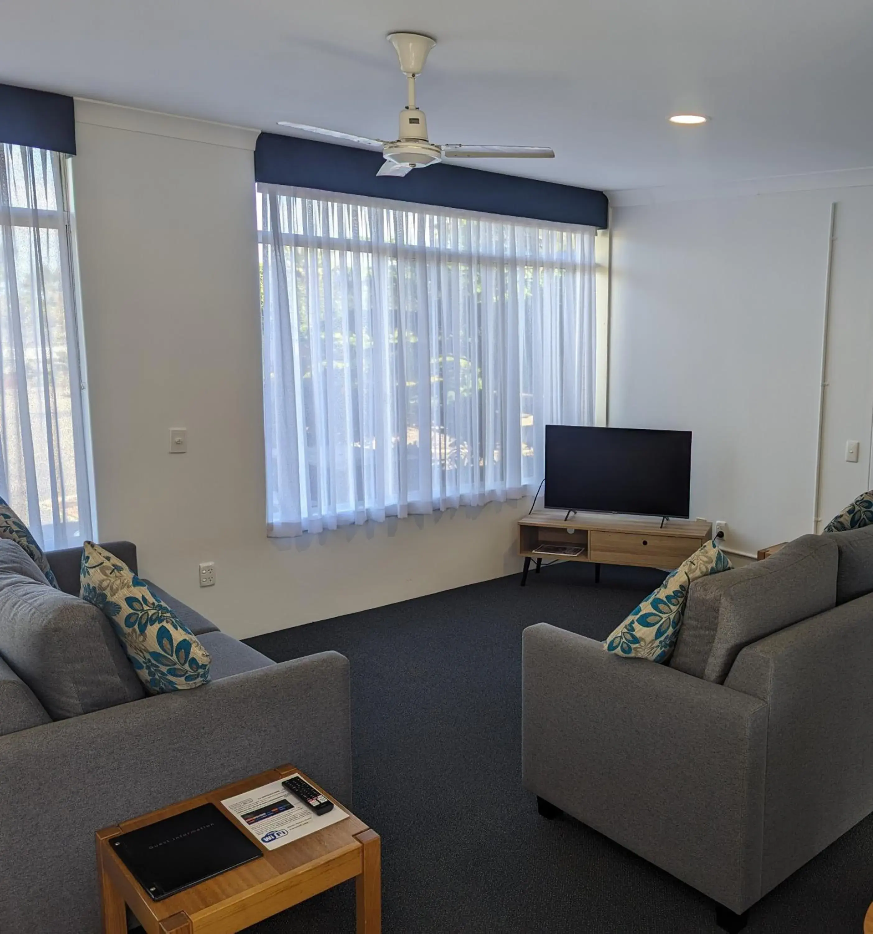 Two-Bedroom Apartment in Haven Waters Motel & Apartments Two-Bedroom Apartment in Haven Waters Motel & Apartments