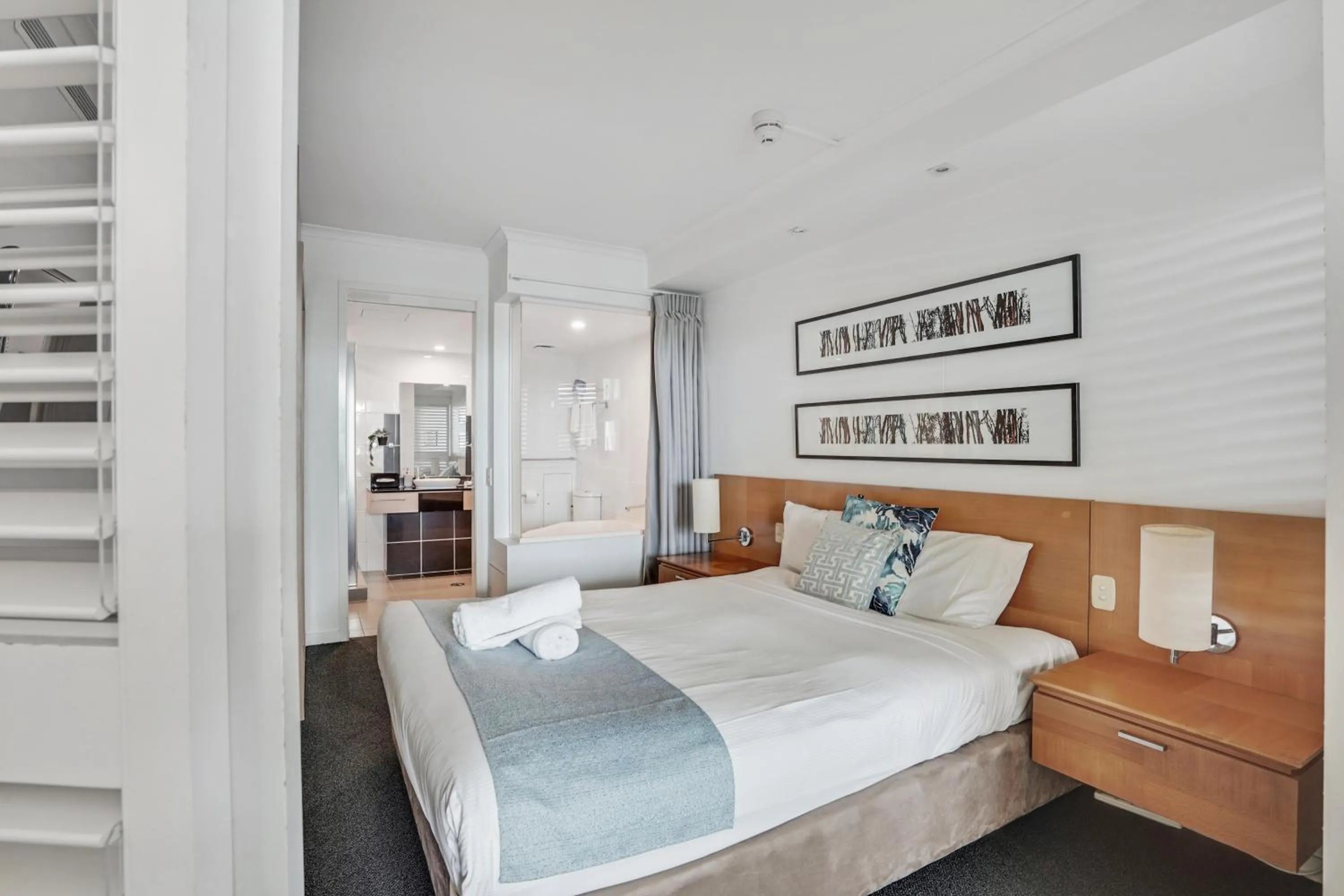 Bedroom, Bed in Pelican Waters Golf Resort Sunshine Coast