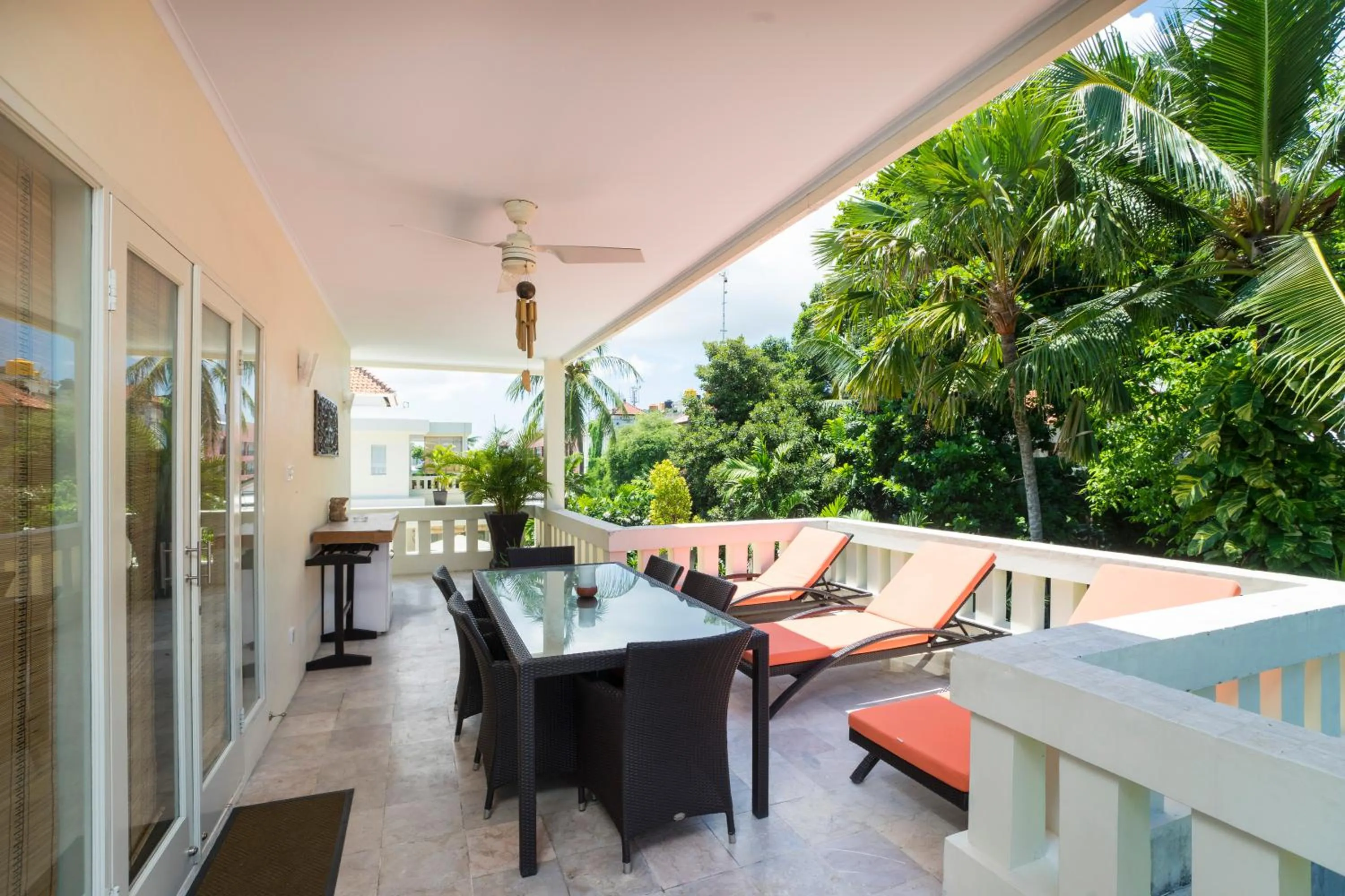 Balcony/Terrace in Beach Melati Apartments
