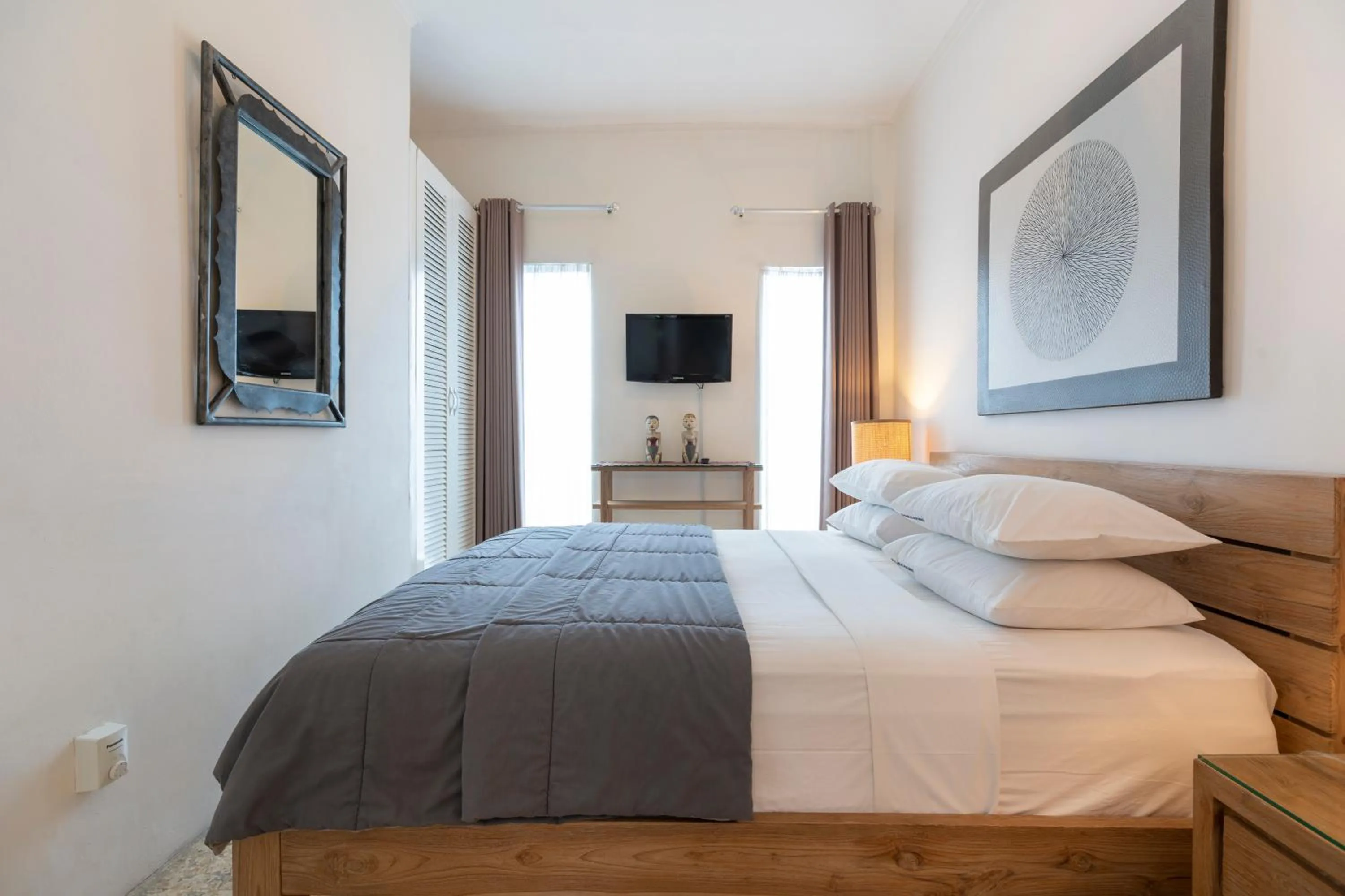 Bedroom, Bed in Beach Melati Apartments