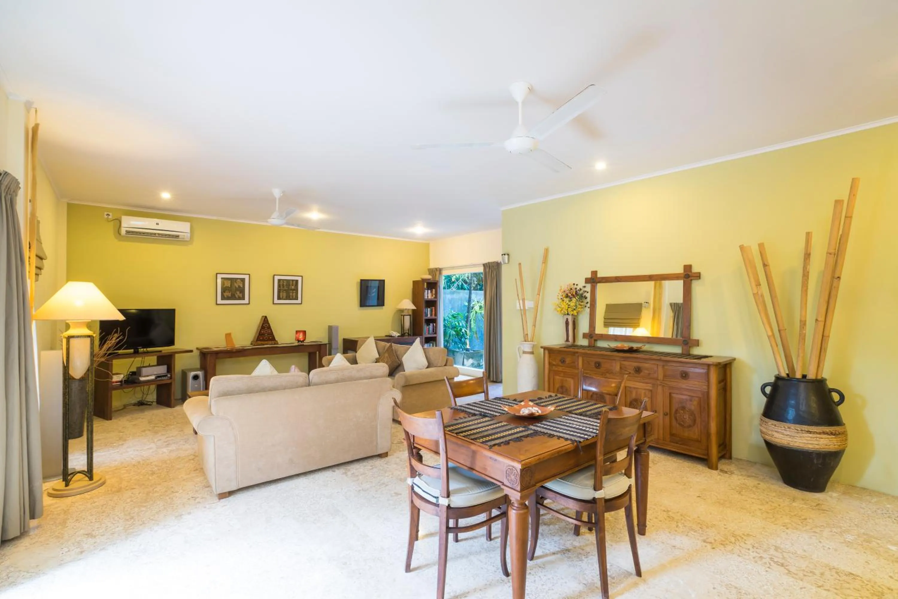 Living room in Beach Melati Apartments