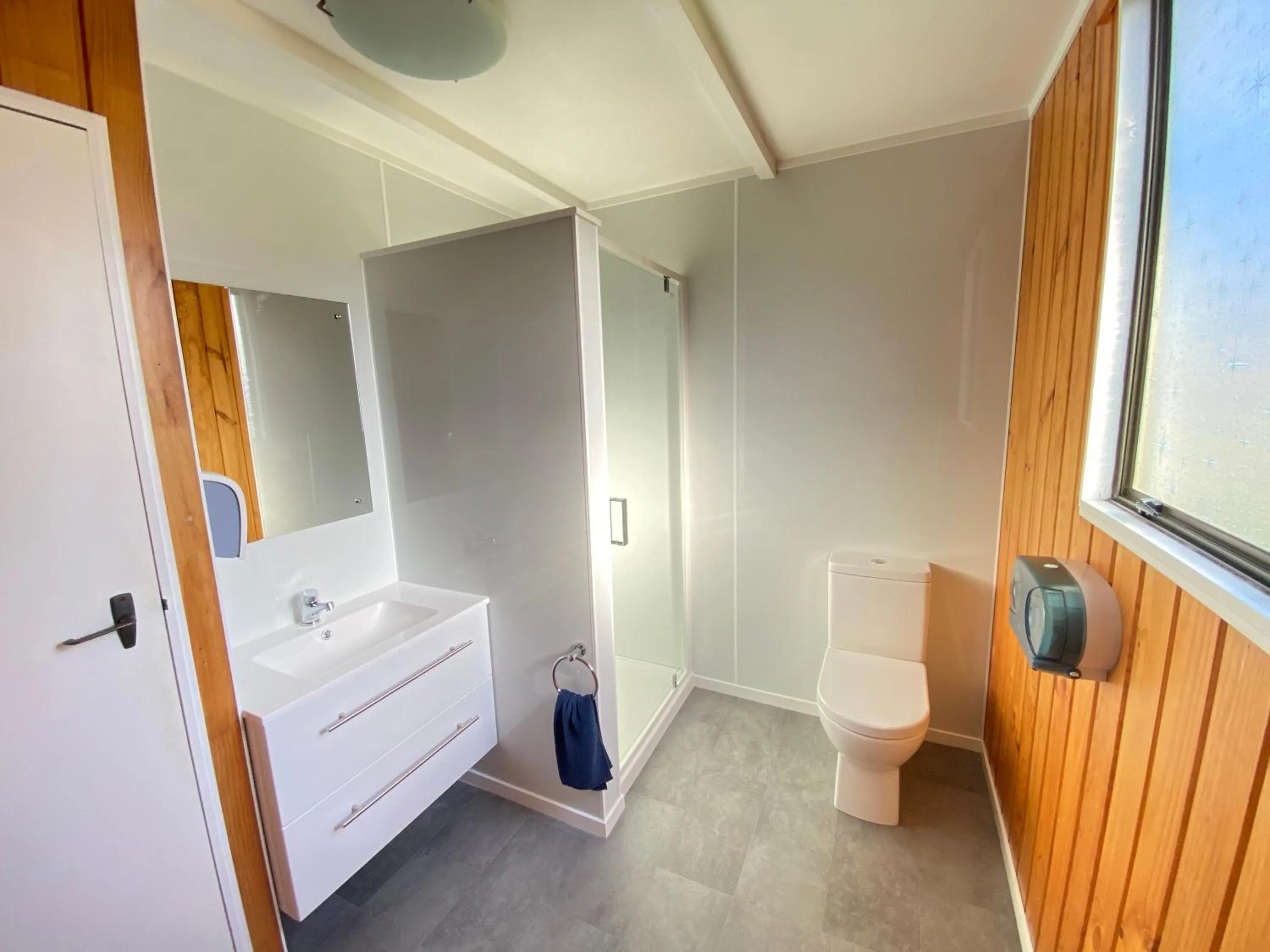 Bathroom in Whanganui River Top 10 Holiday Park