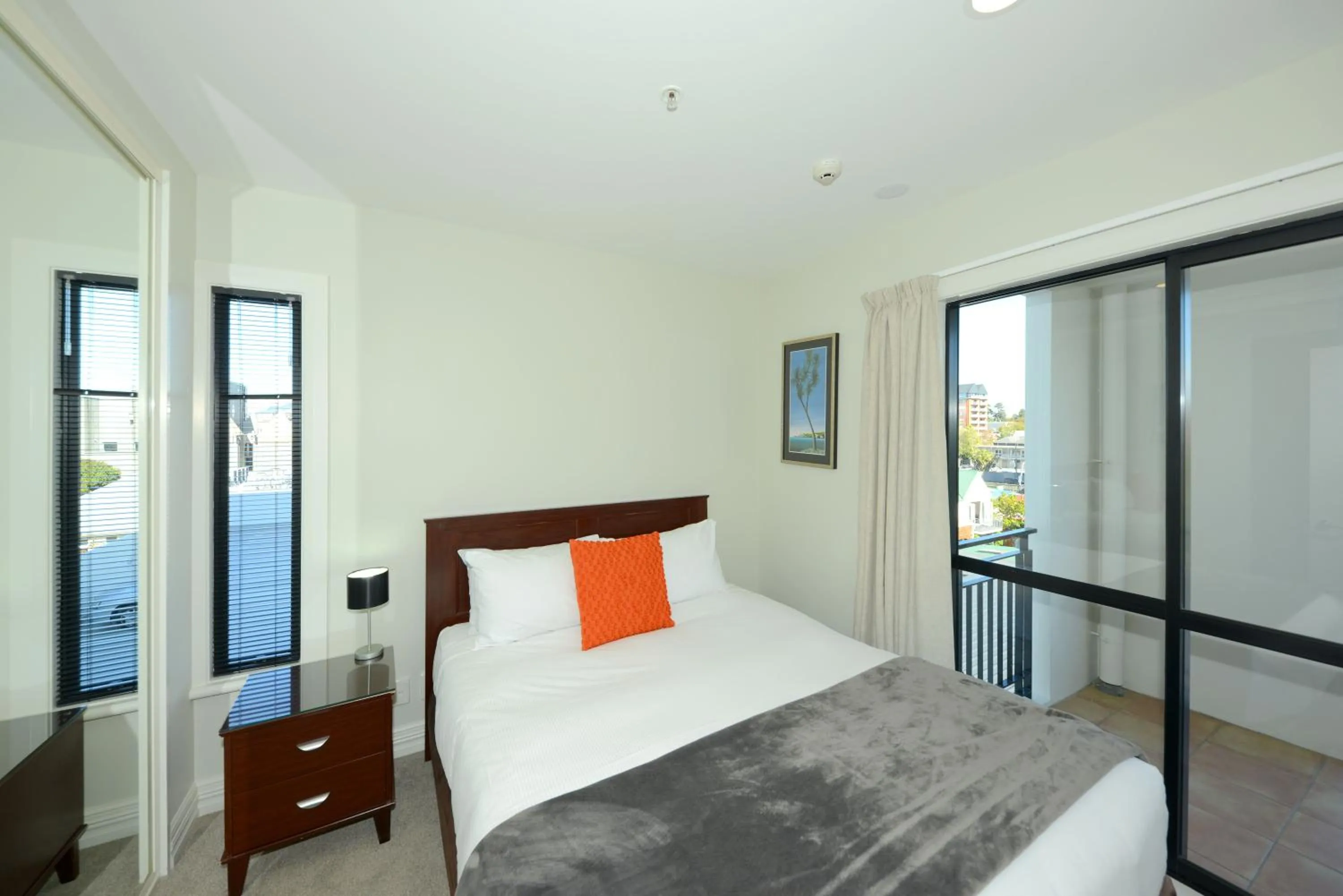 Bed in West Fitzroy Apartments