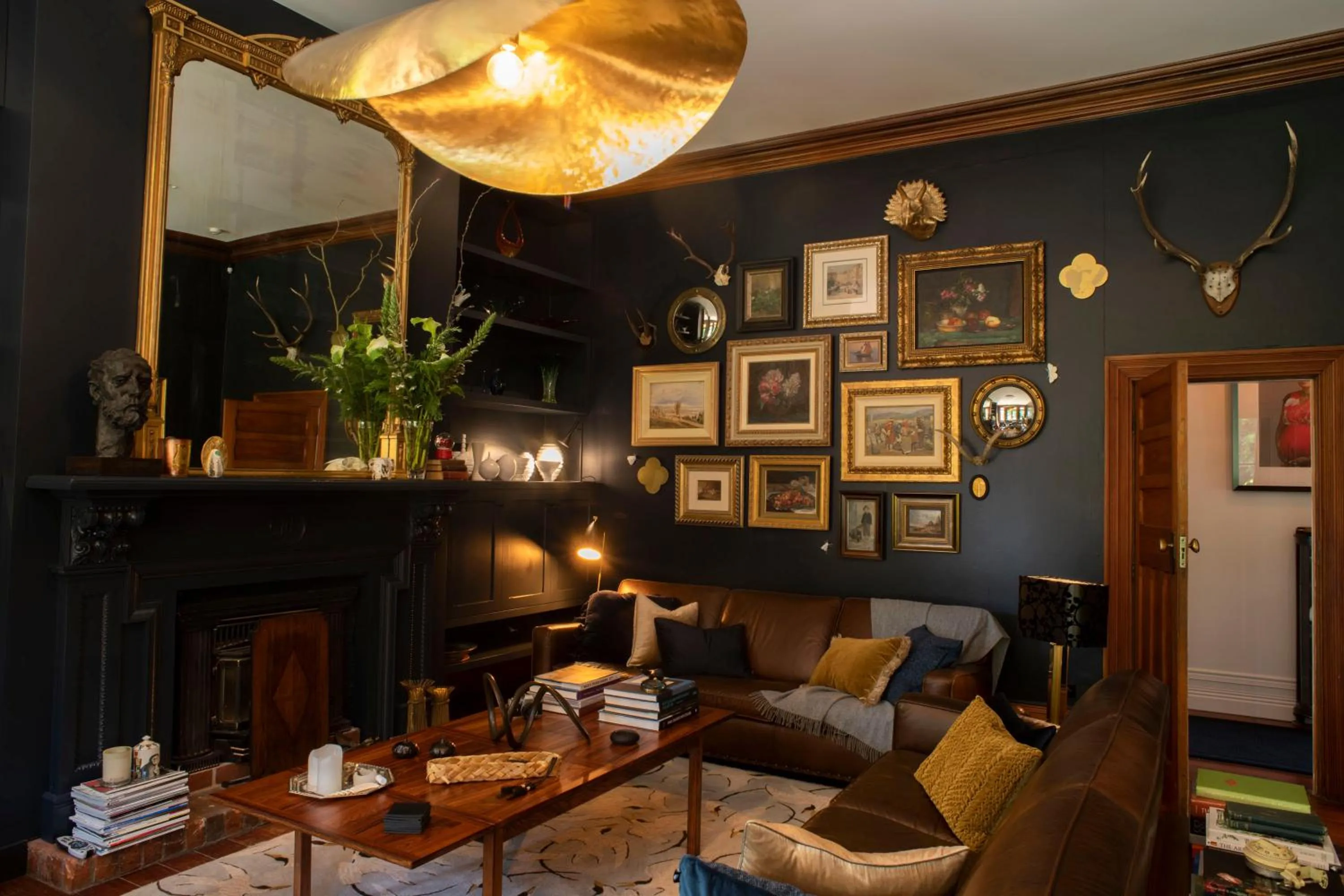 Living room in Hawthorne House