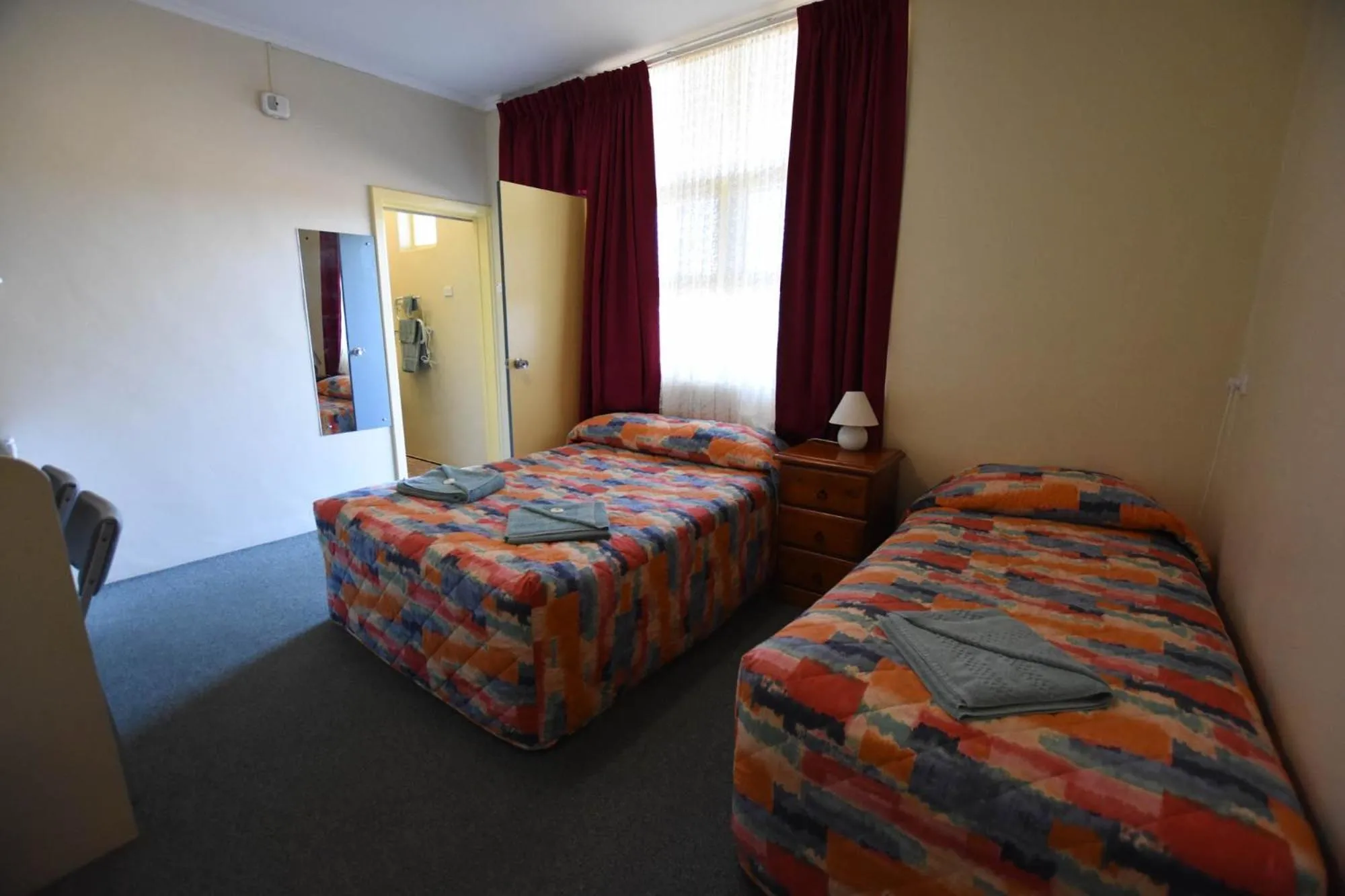 Bedroom, Bed in Murray Bridge Motor Inn