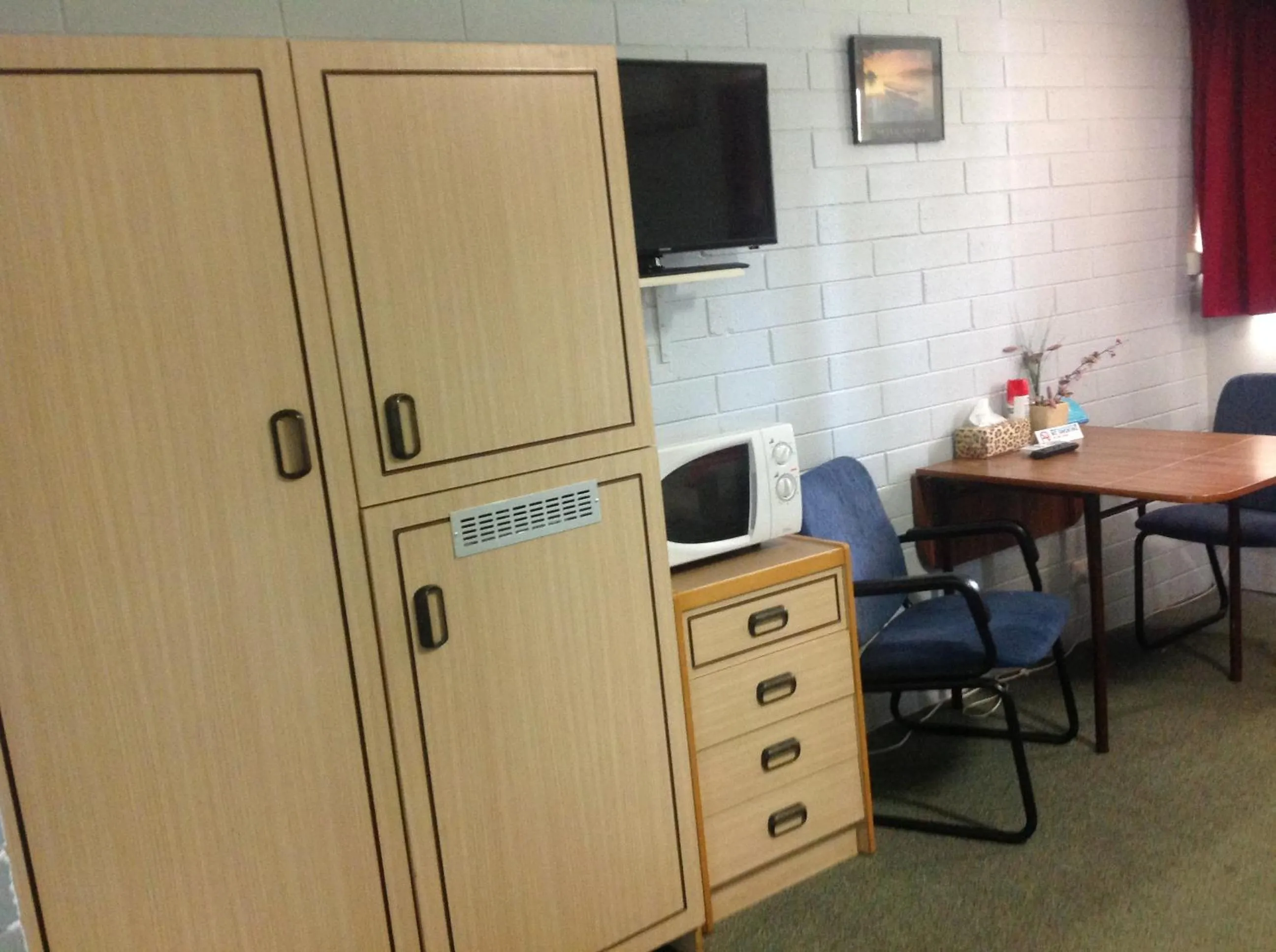 Bedroom in Murray Bridge Motor Inn