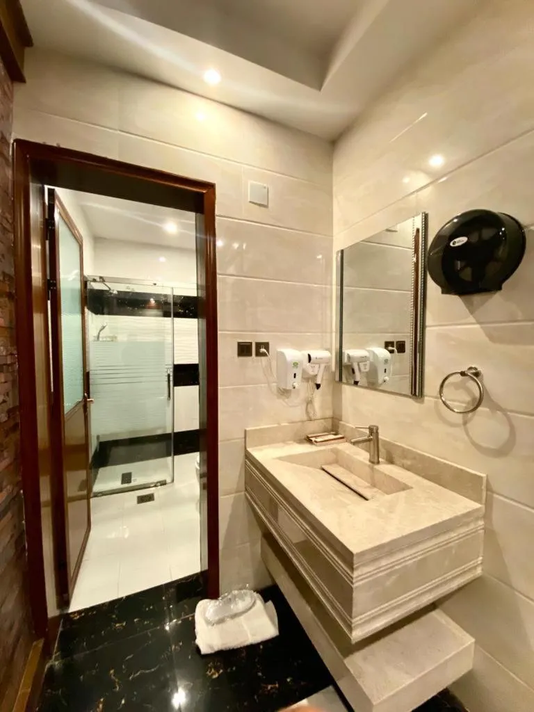Bathroom in Aral Hotel Apartments