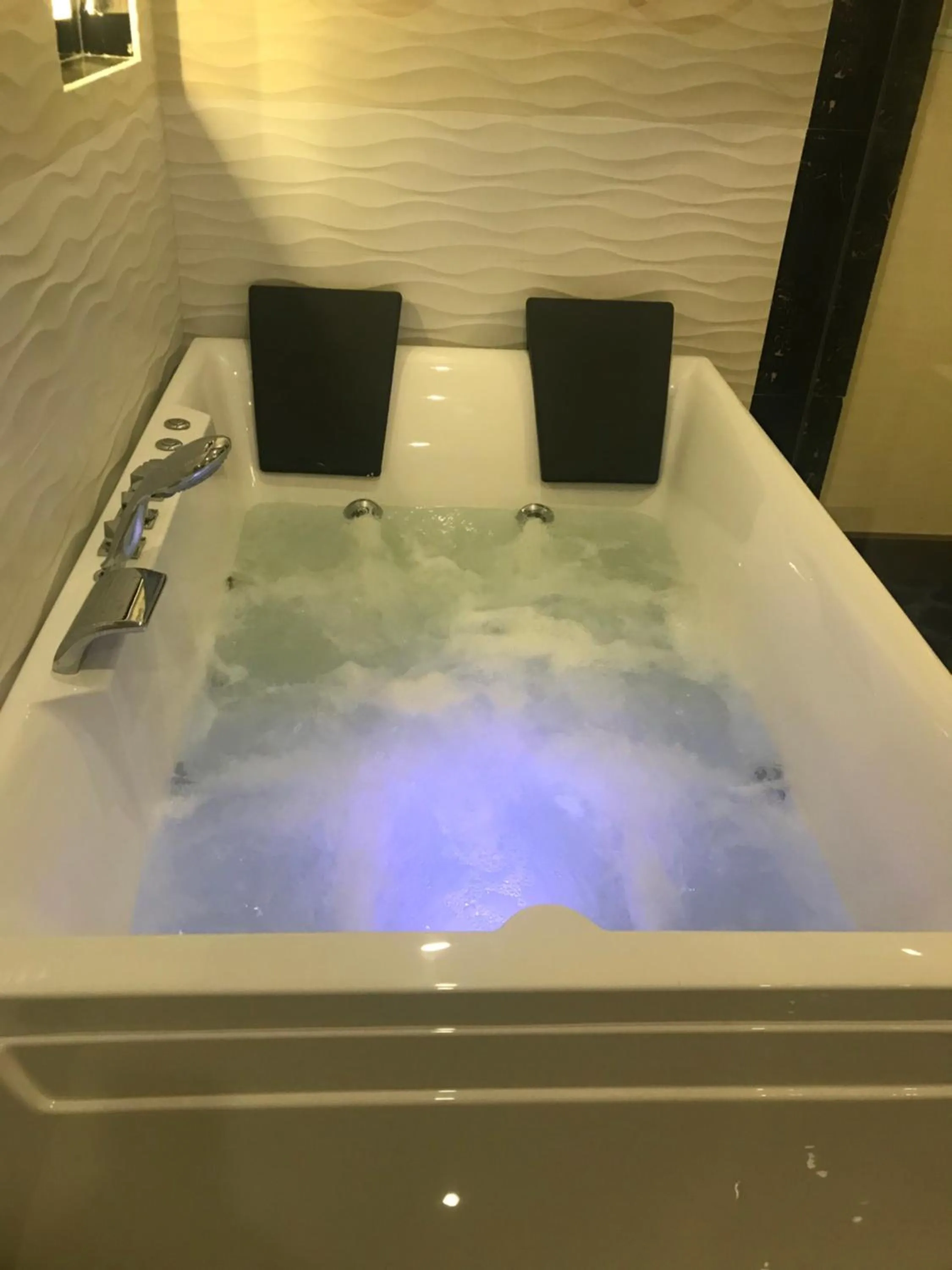 Steam room in Aral Hotel Apartments