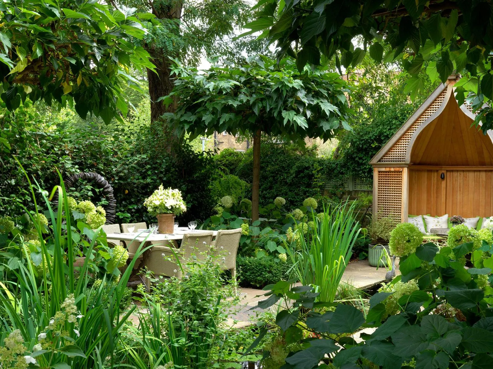 Patio in Number Sixteen, Firmdale Hotels
