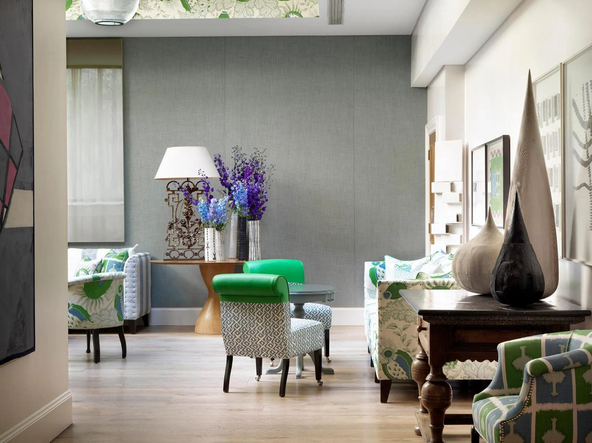 Lounge or bar in Haymarket Hotel, Firmdale Hotels