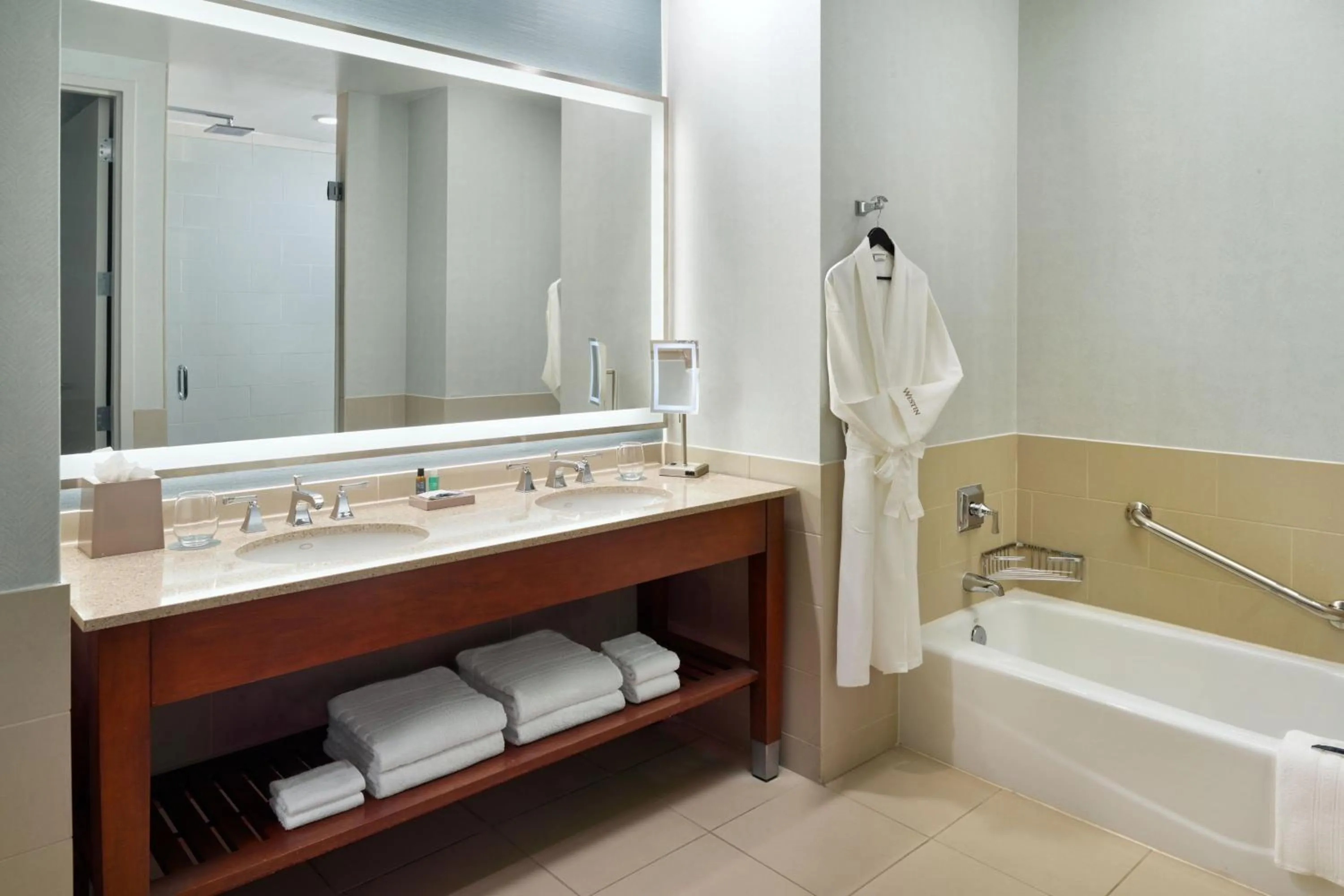 Bathroom in The Westin Memphis Beale Street