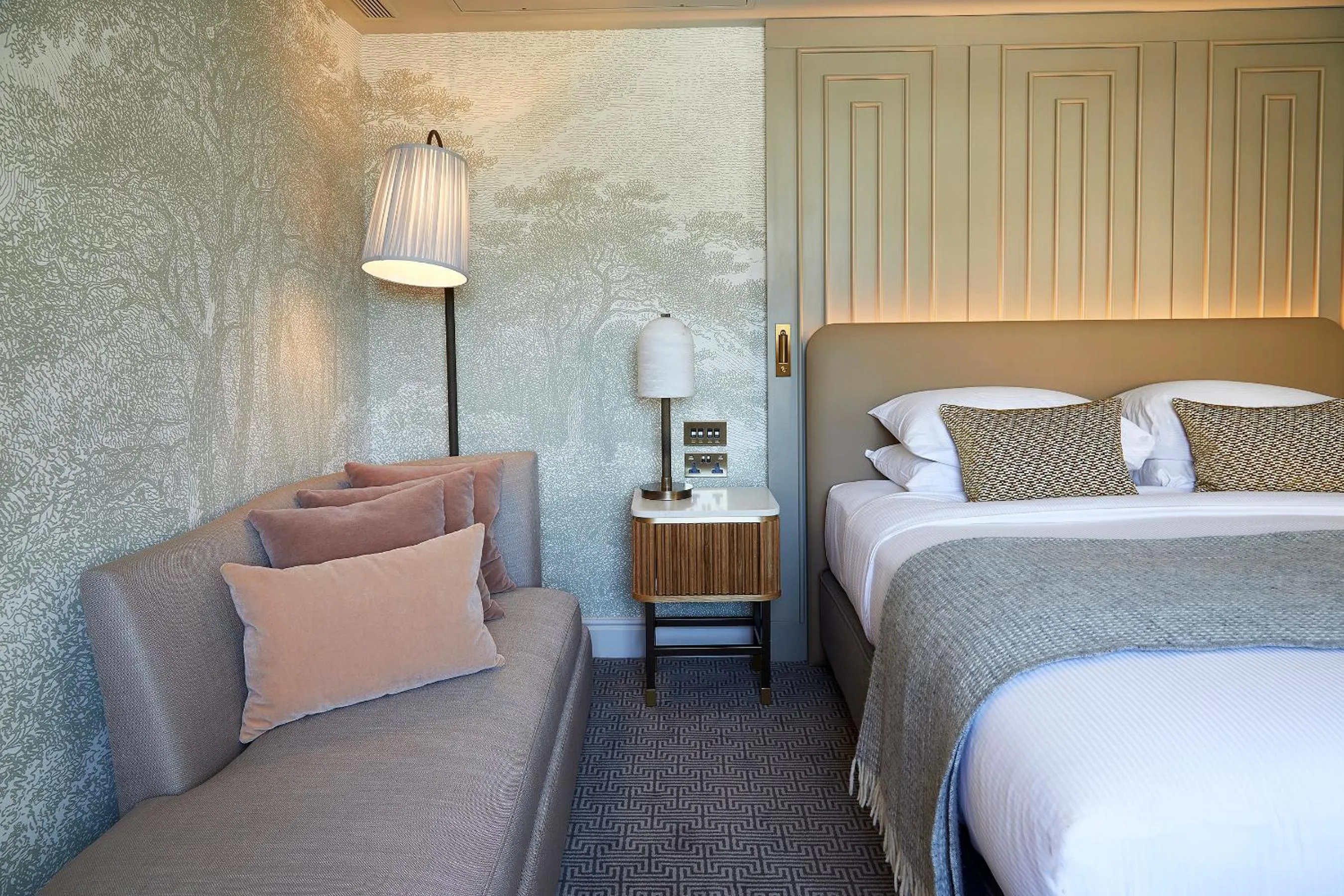 Bedroom, Bed in Sopwell House Hotel