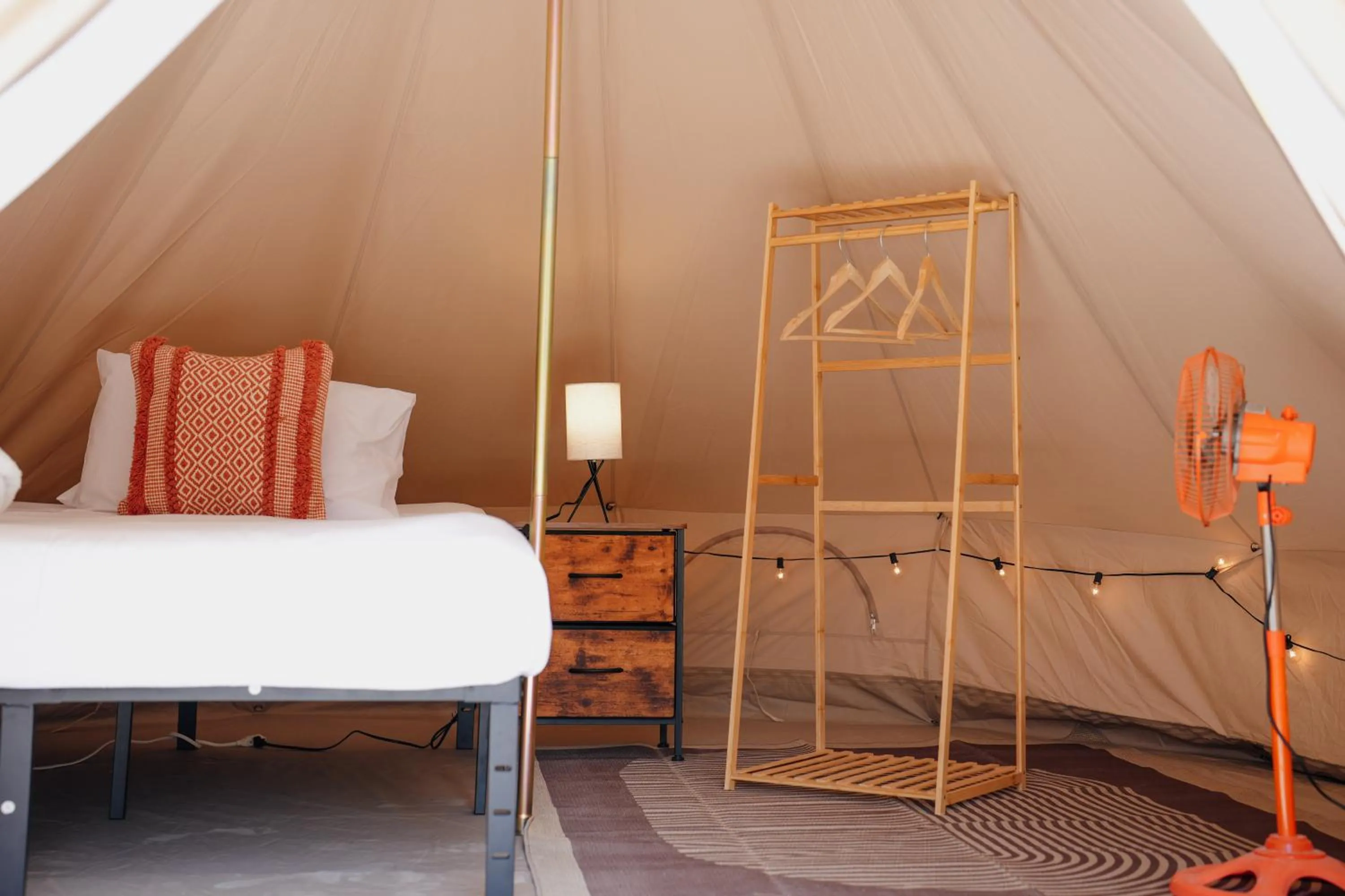 Bedroom, Bed in Mapache Hostel