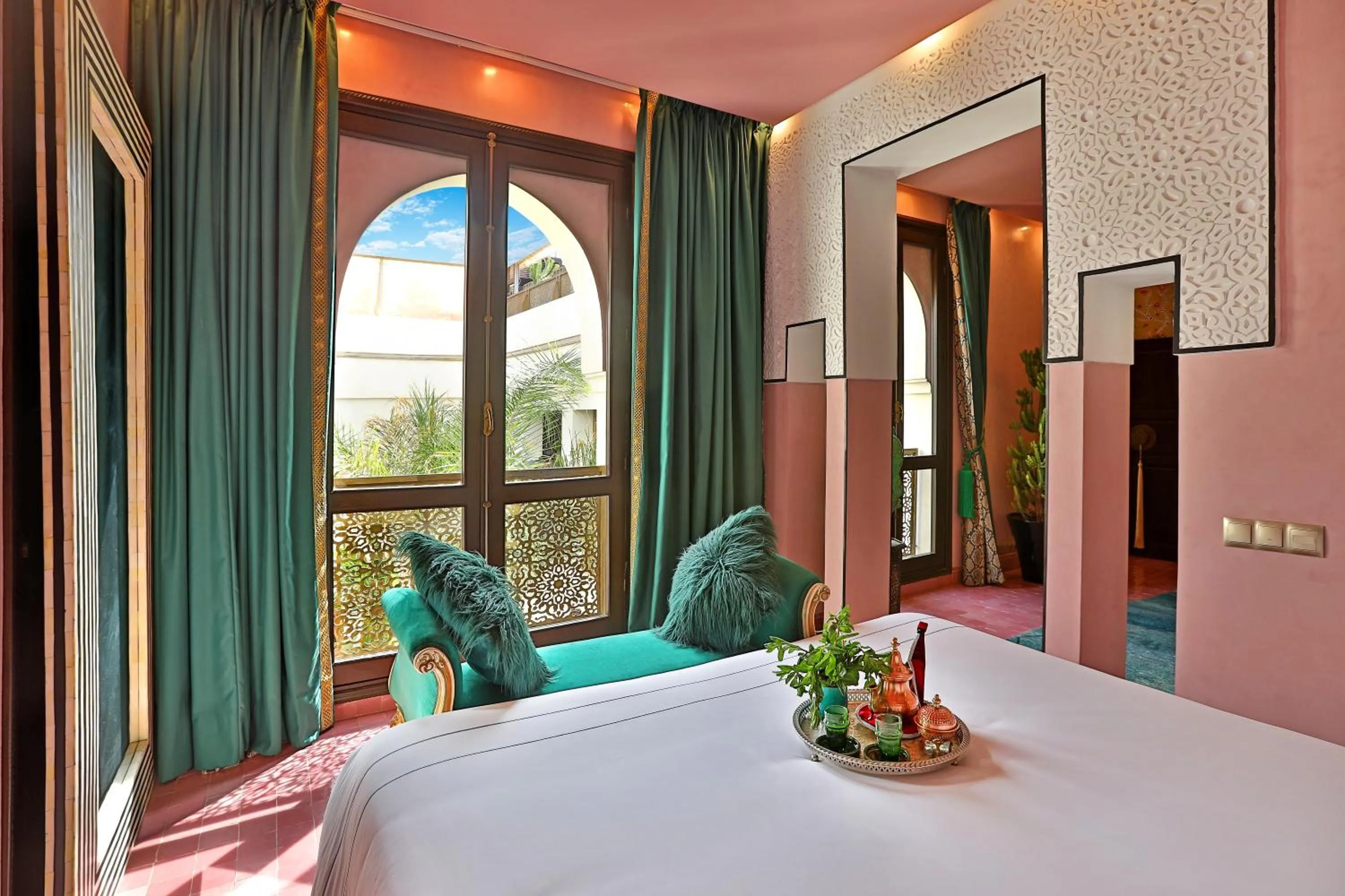 View (from property/room), Bed in Dar Kandi