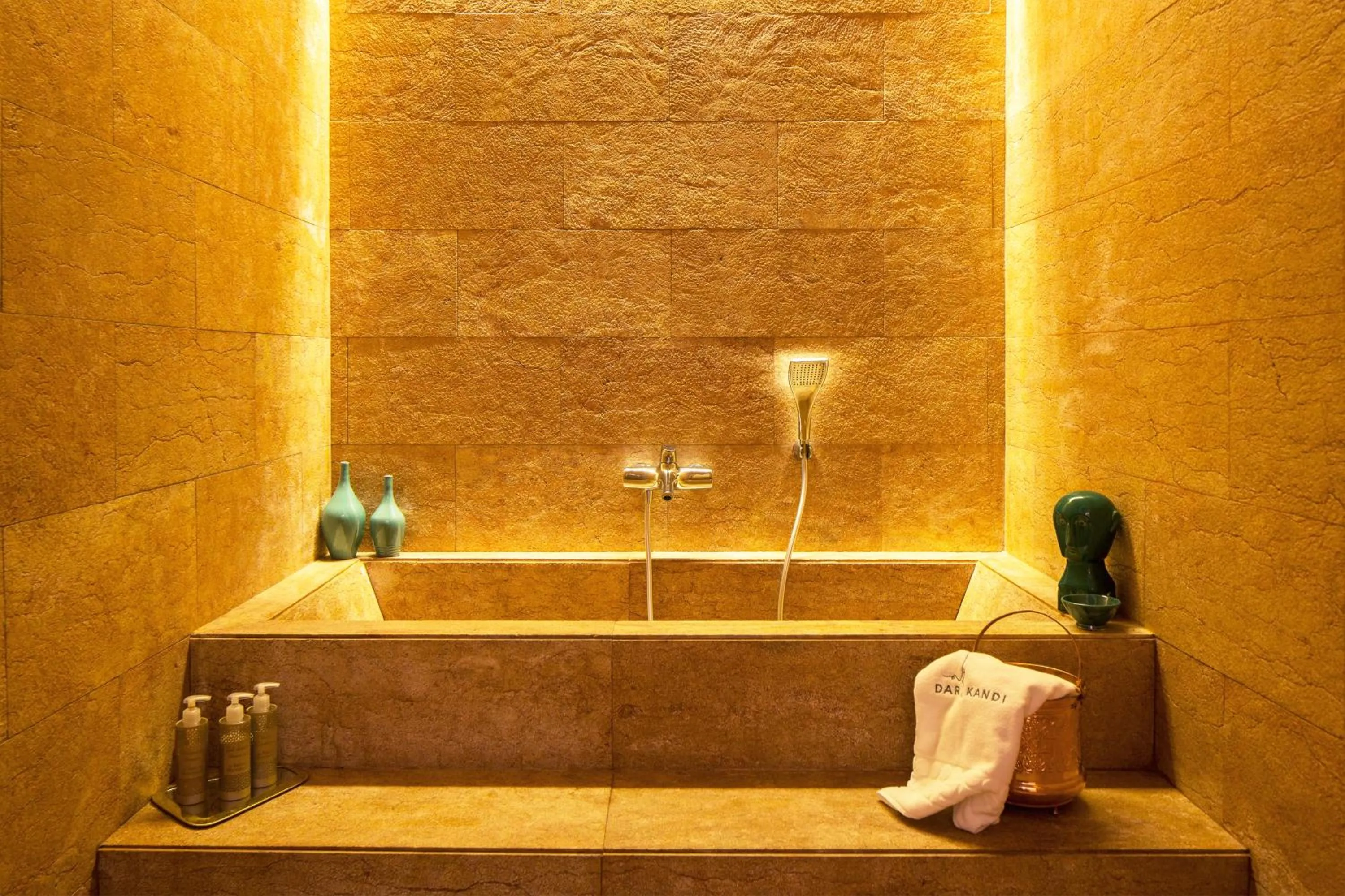 Bathroom in Dar Kandi