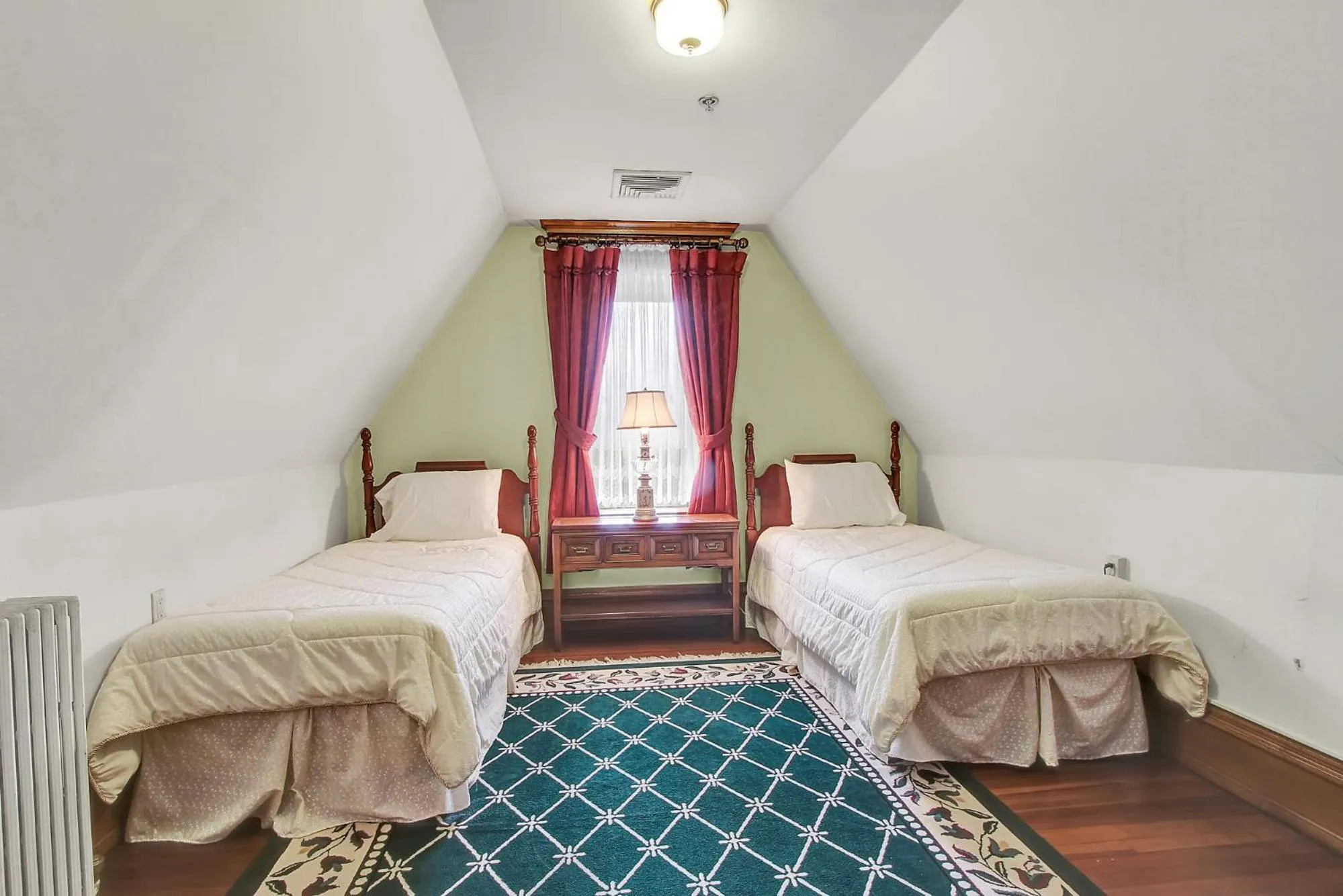 The Gables at Stirling Guest Hotel