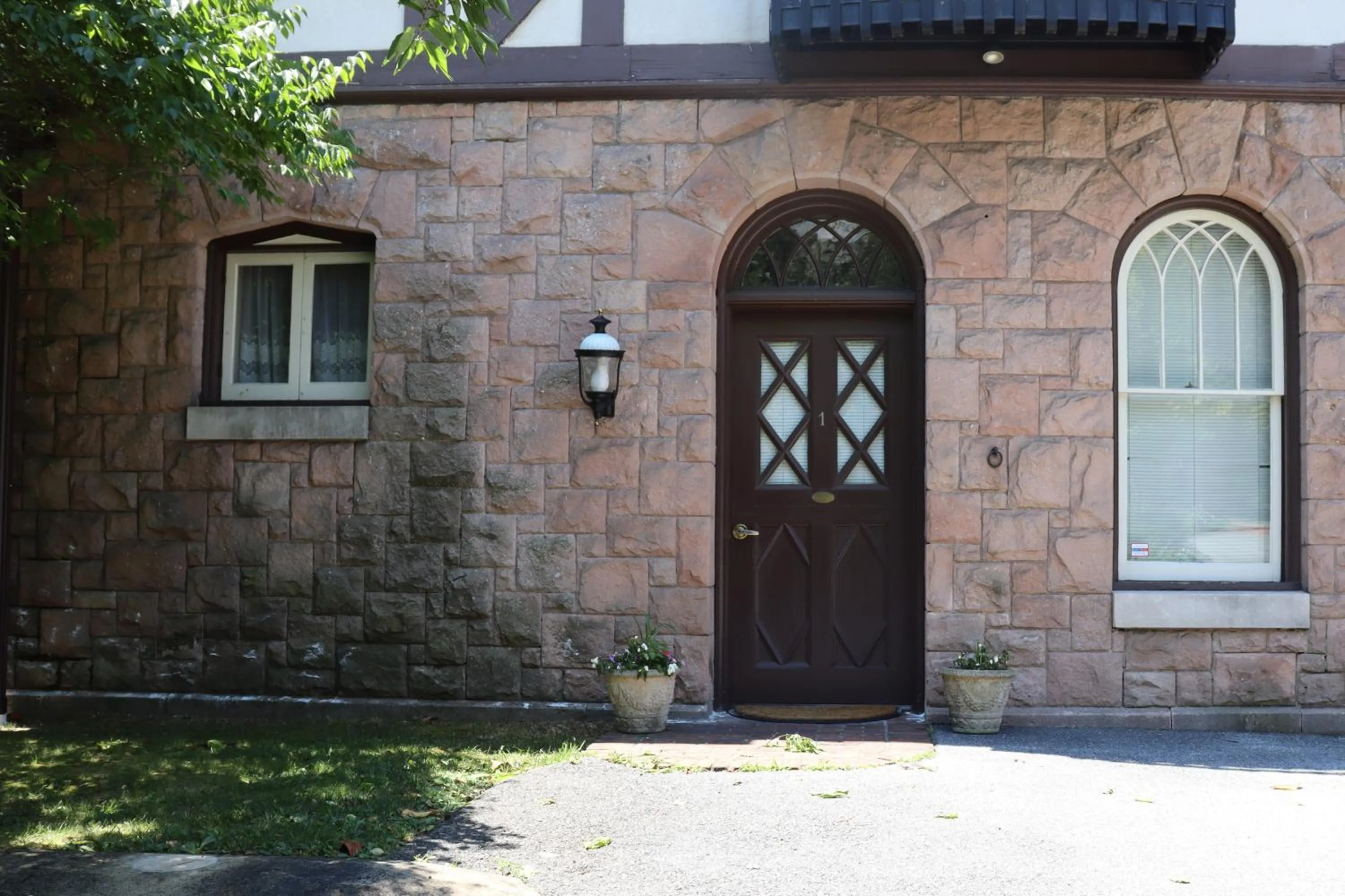 The Gables at Stirling Guest Hotel