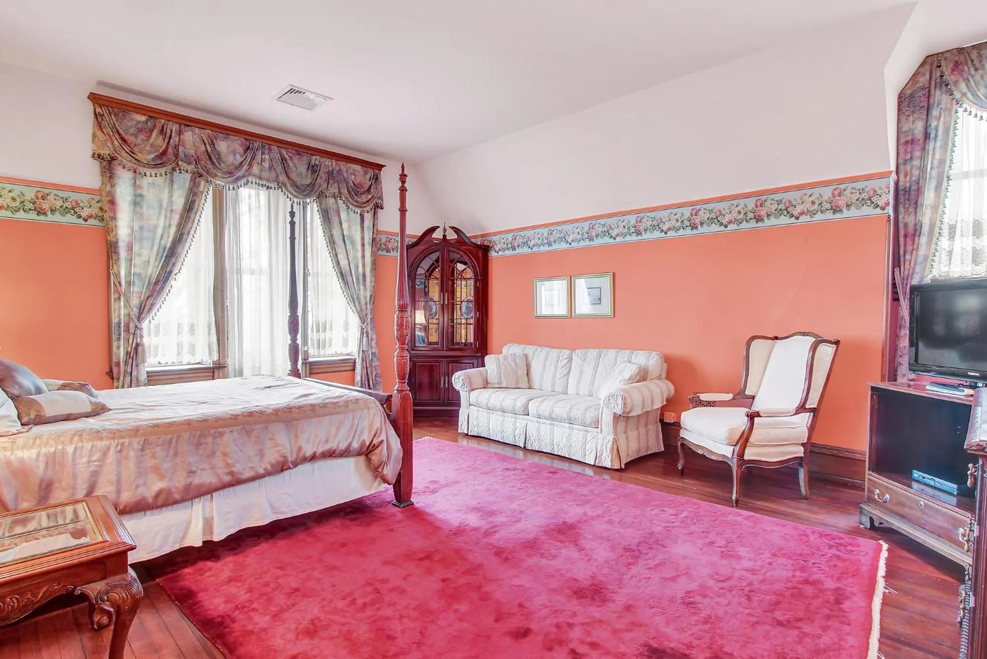 The Gables at Stirling Guest Hotel