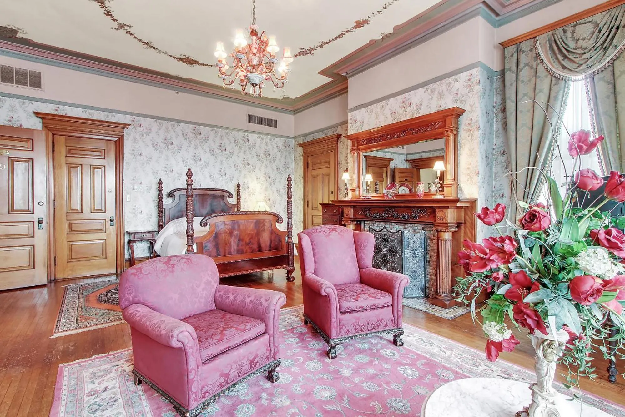 Bed in The Gables at Stirling Guest Hotel