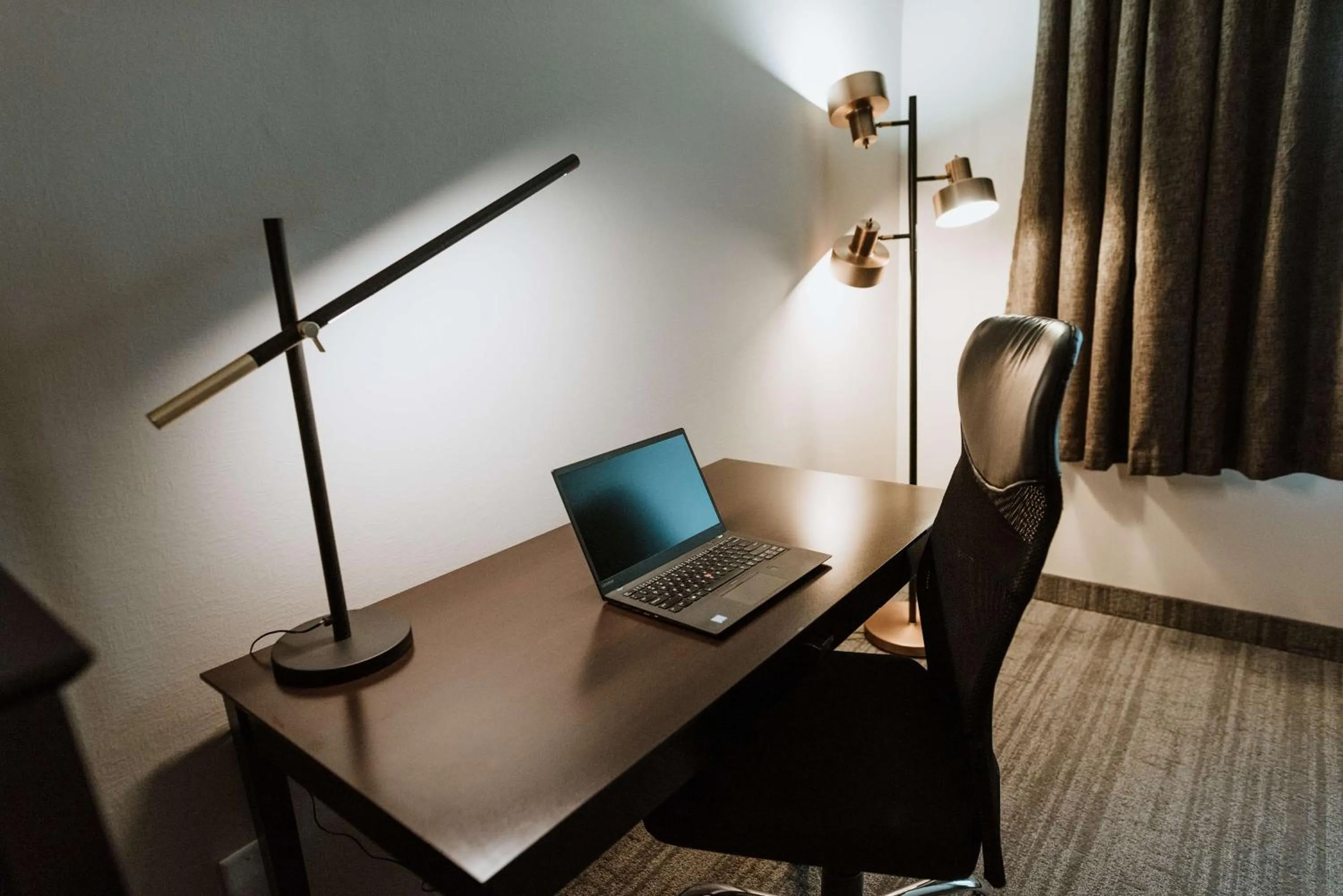Bedroom in Coast Nisku Inn & Conference Centre