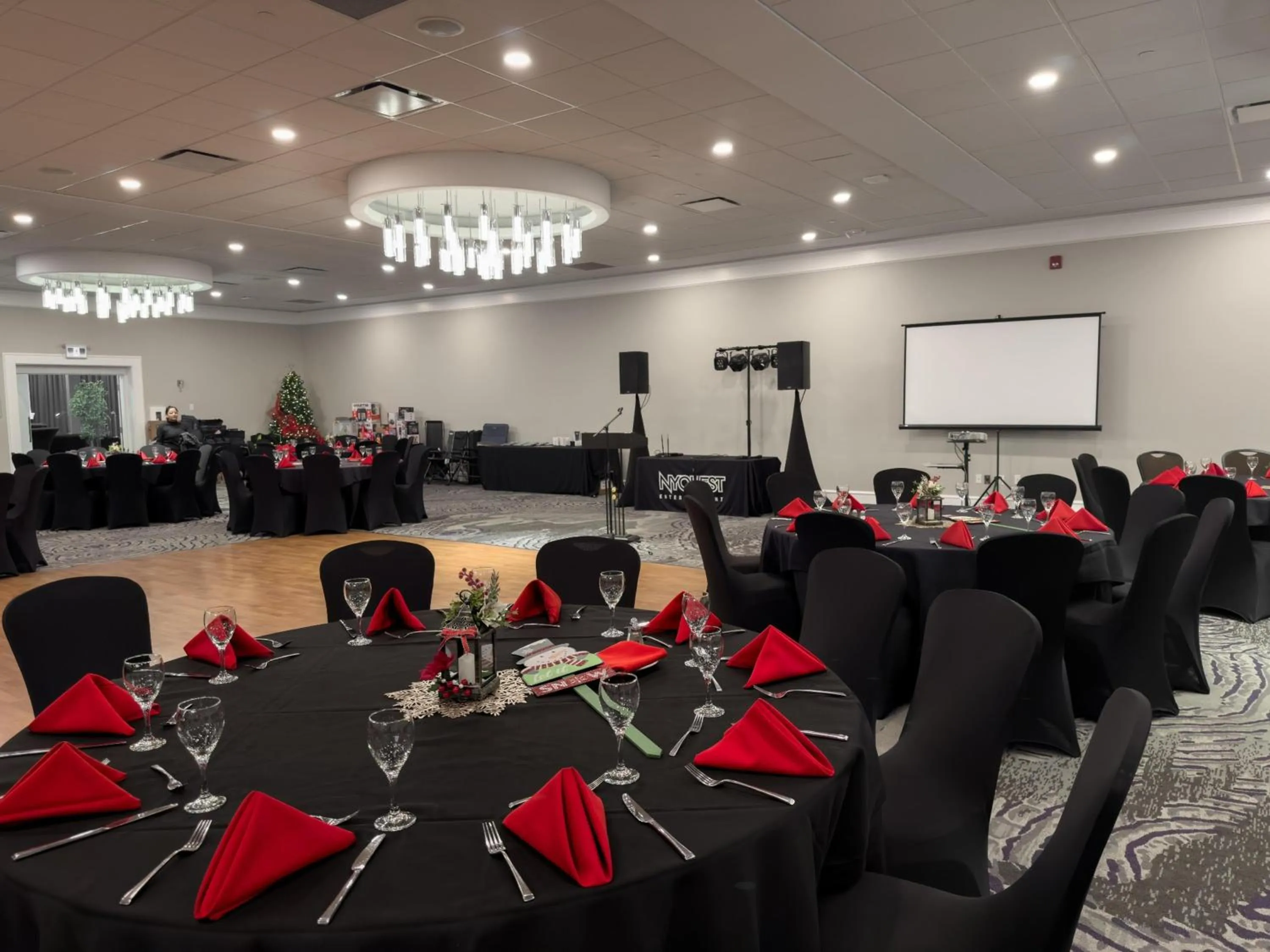 Meeting/conference room in Coast Nisku Inn & Conference Centre