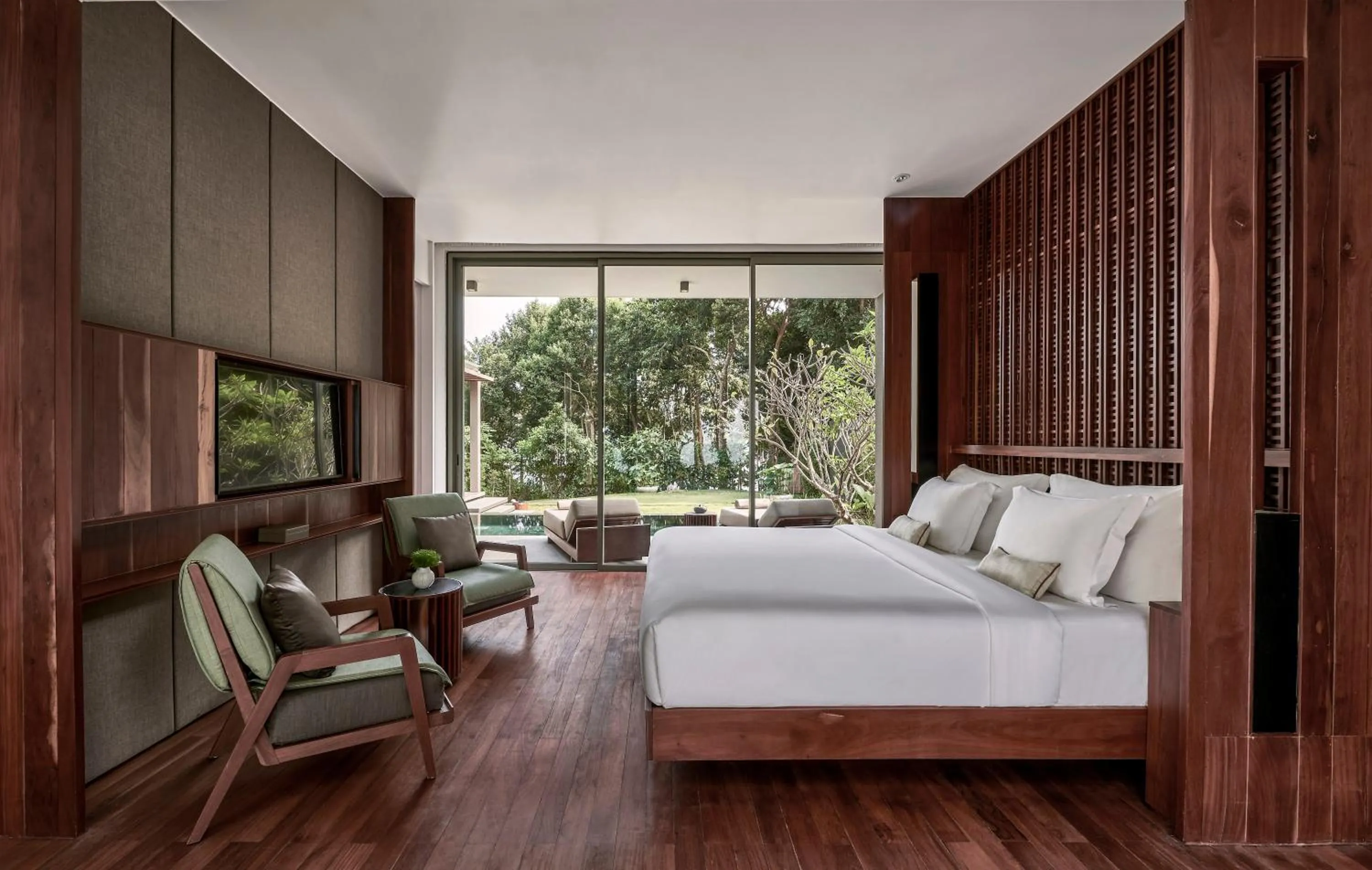 Bedroom, Bed in Koh Russey Resort