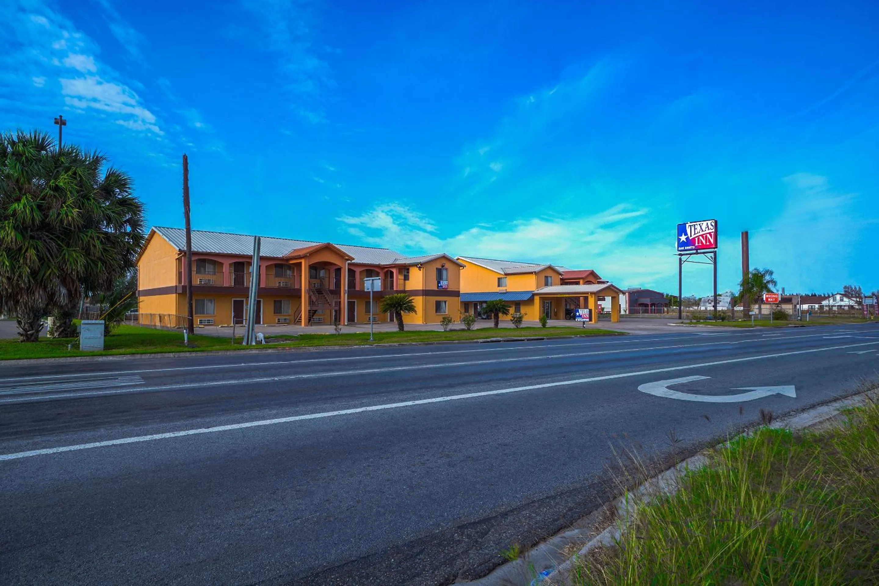Facade/entrance in Texas Inn San Benito near Harlingen