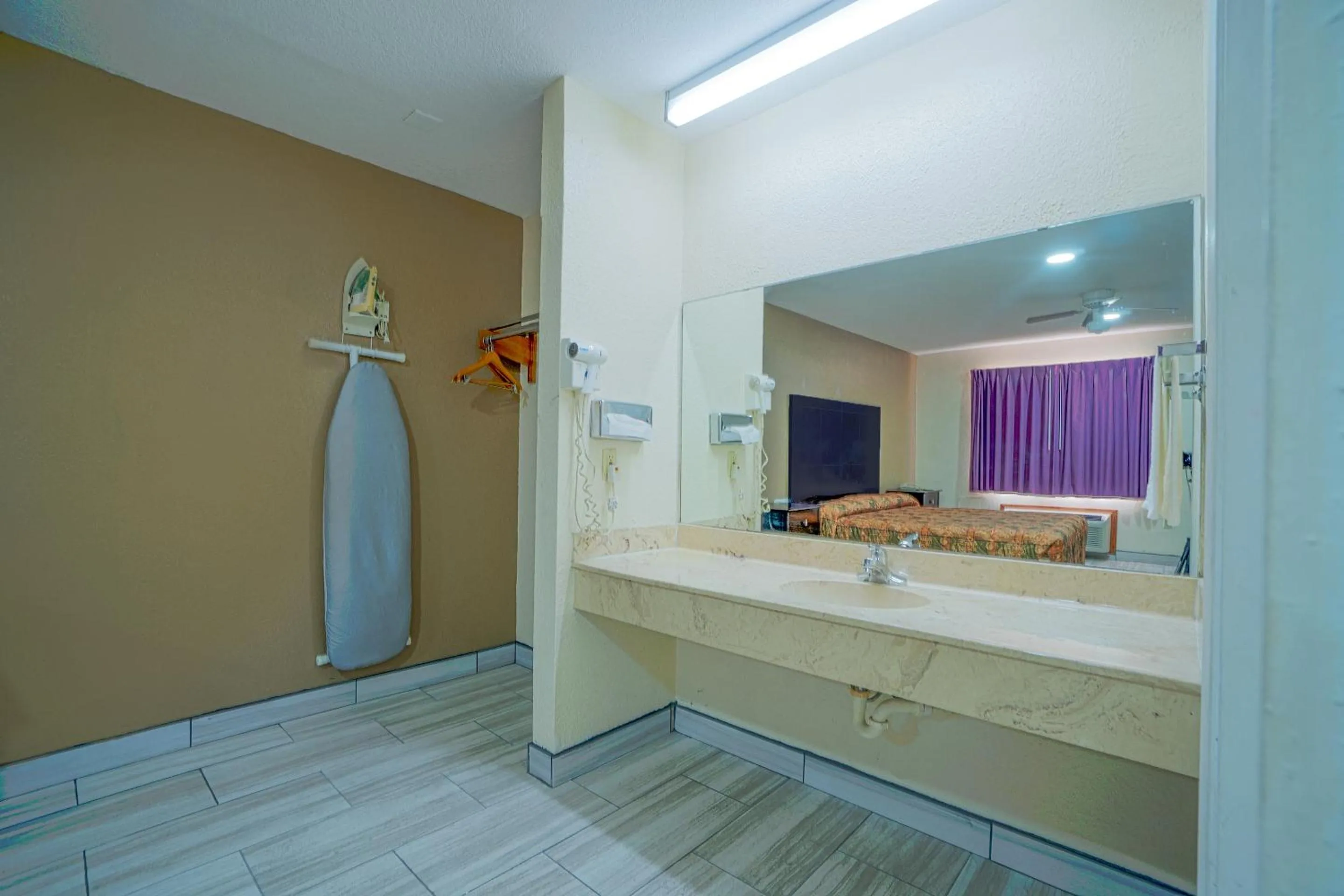 Bathroom in Texas Inn San Benito near Harlingen