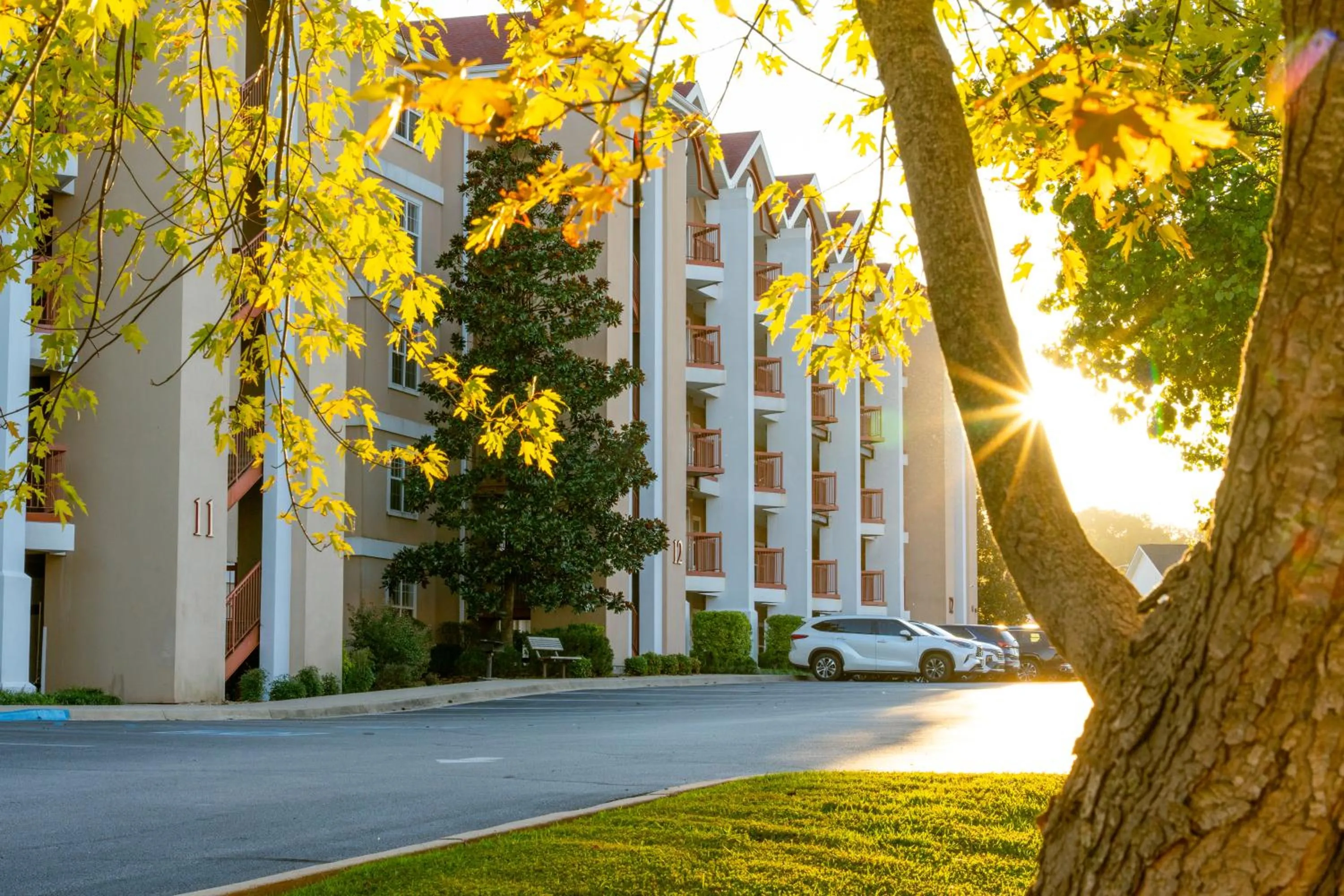 Day in Grand Crowne Resort