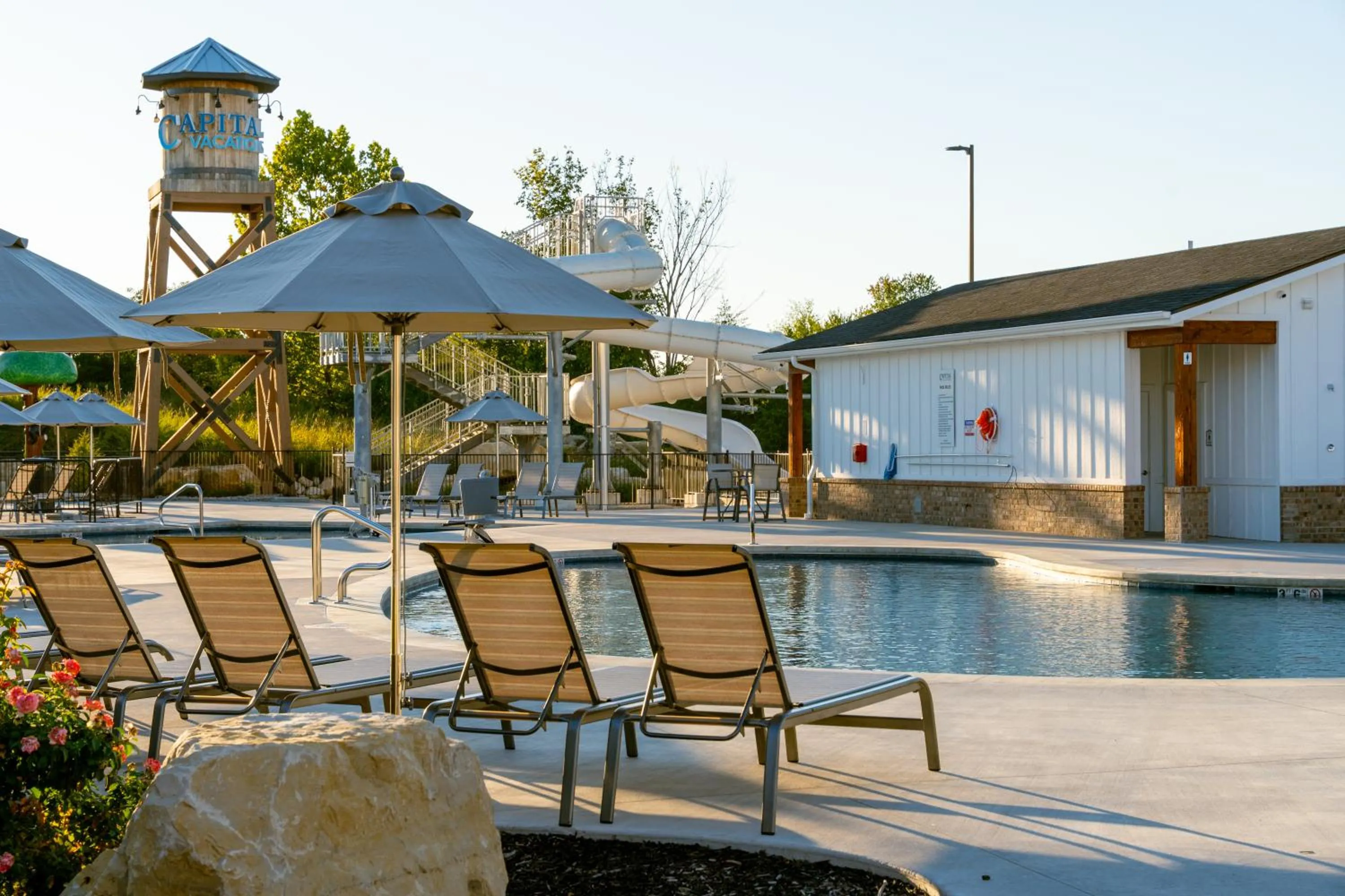 Patio in Grand Crowne Resort