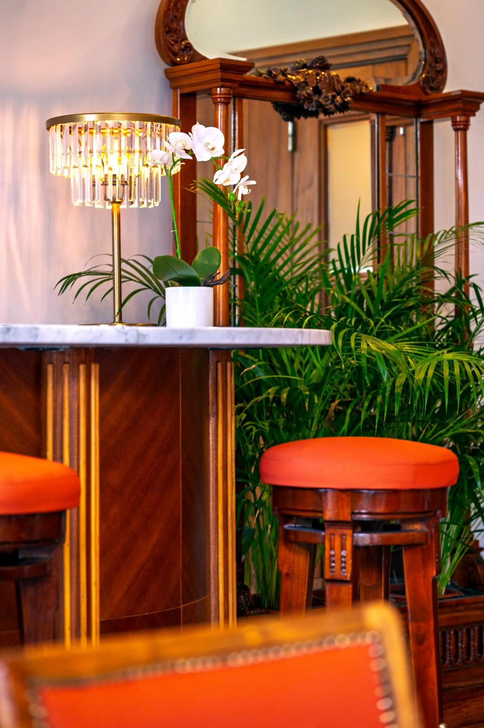 Decorative detail in Hotel Metropole