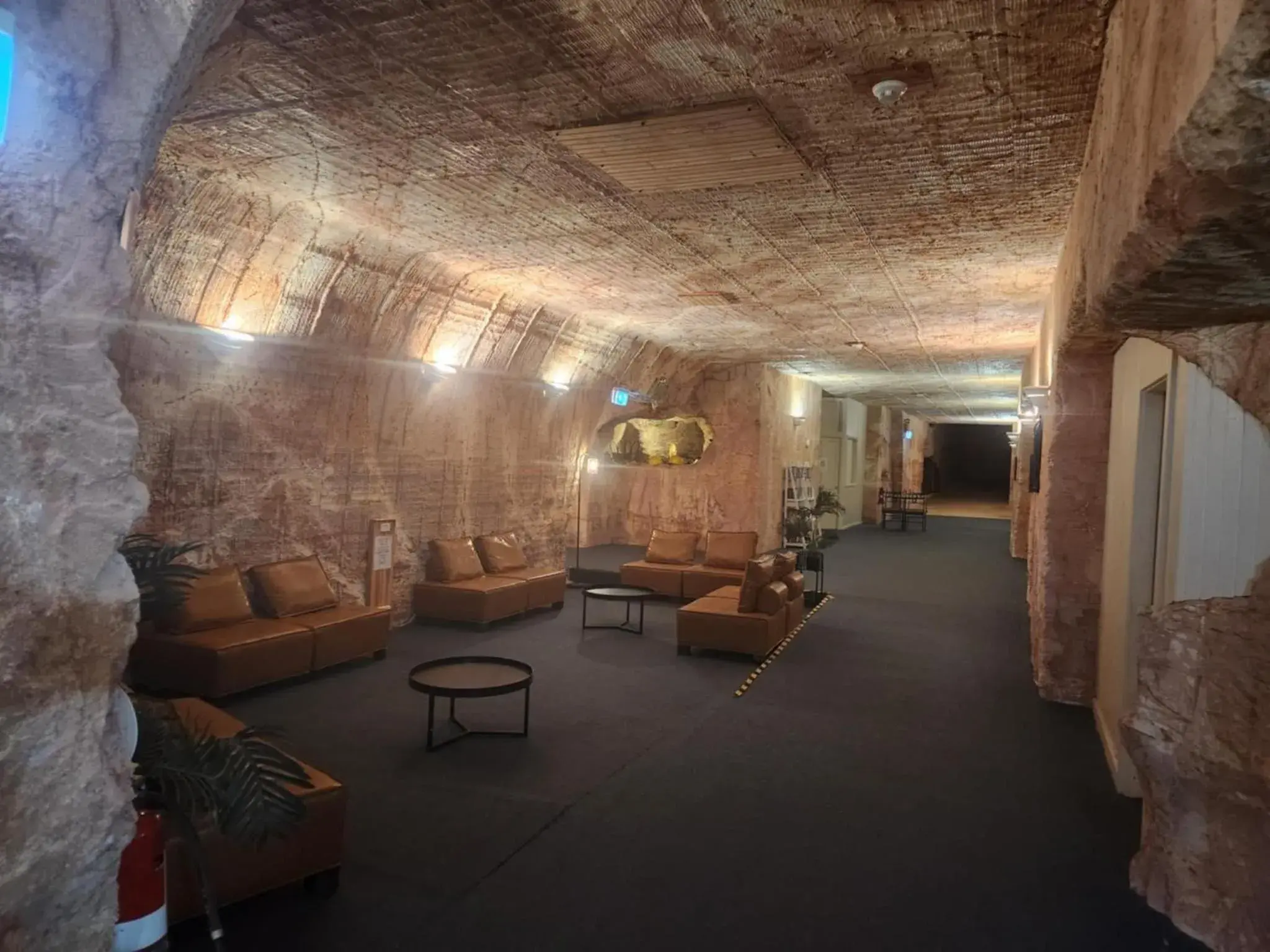 Family Room in Coober Pedy Experience Motel Family Room in Coober Pedy Experience Motel