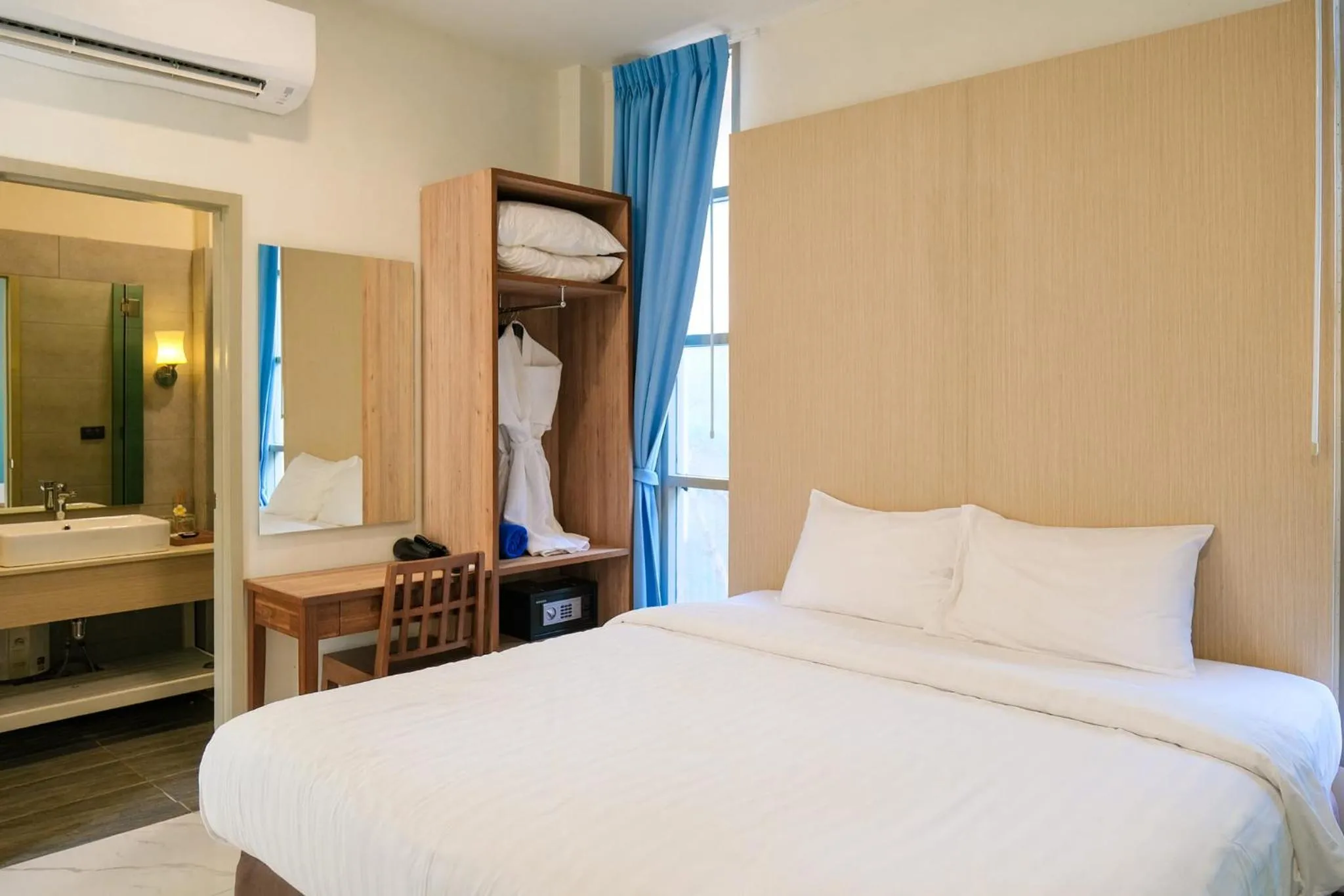 Bed in De Chaochom Hua Hin