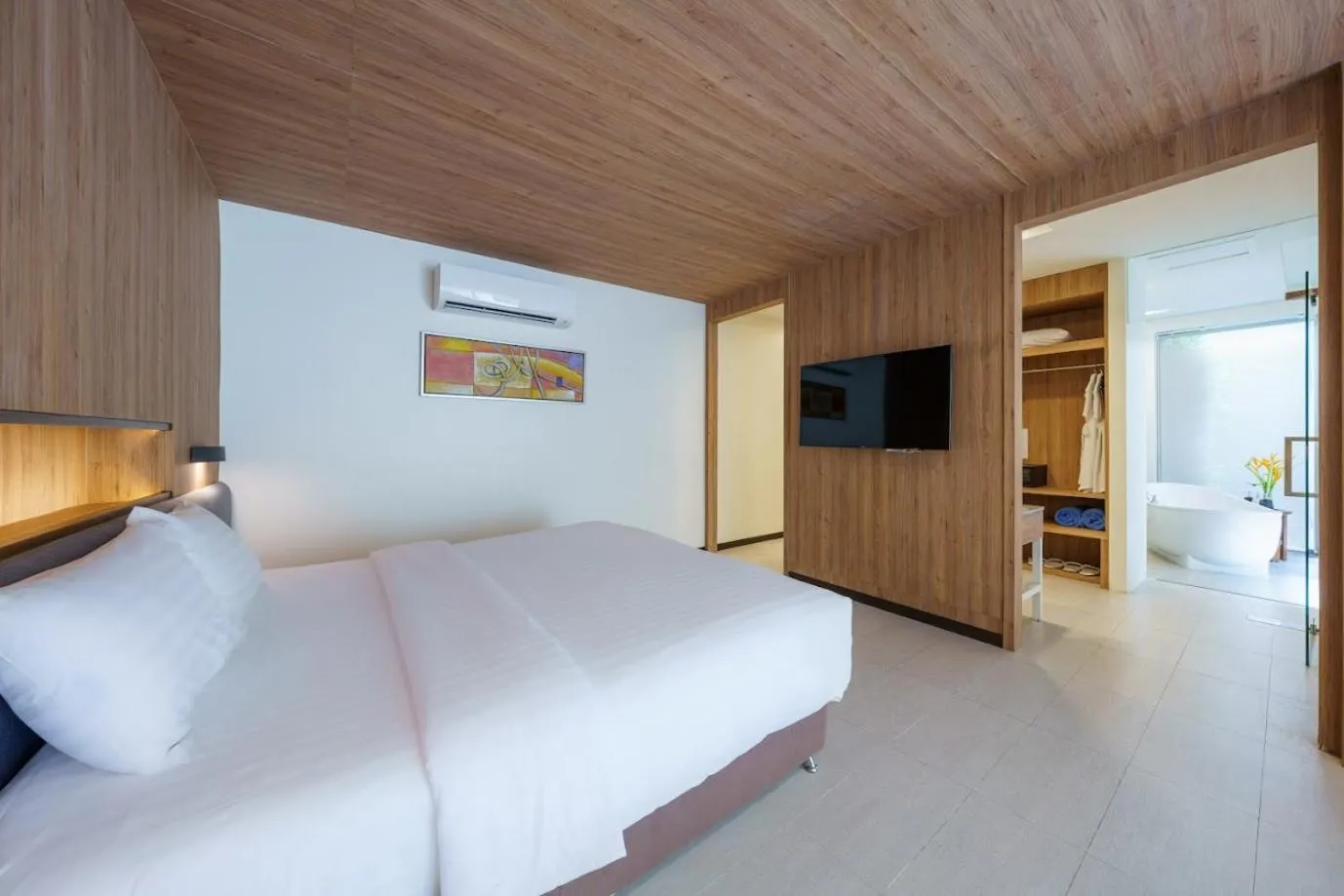 Bed in De Chaochom Hua Hin