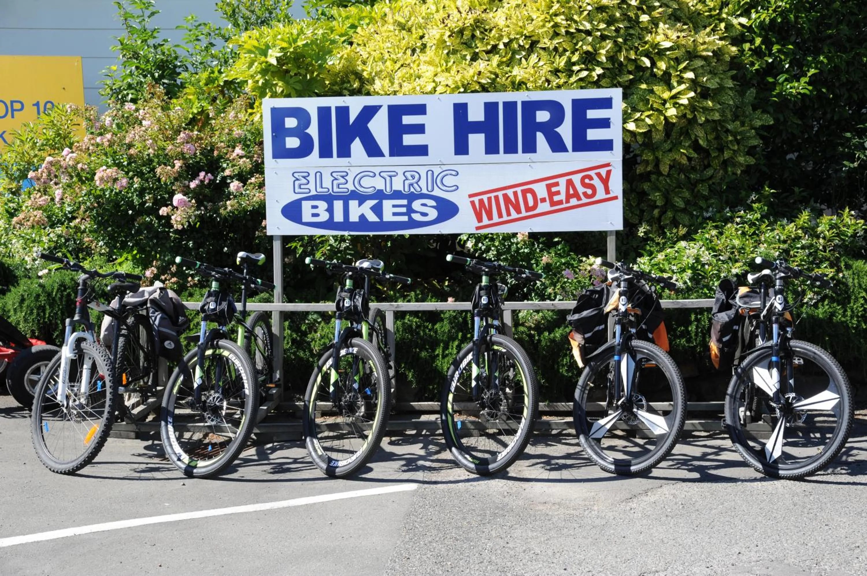 Cycling in Blenheim Bridges Holiday Park