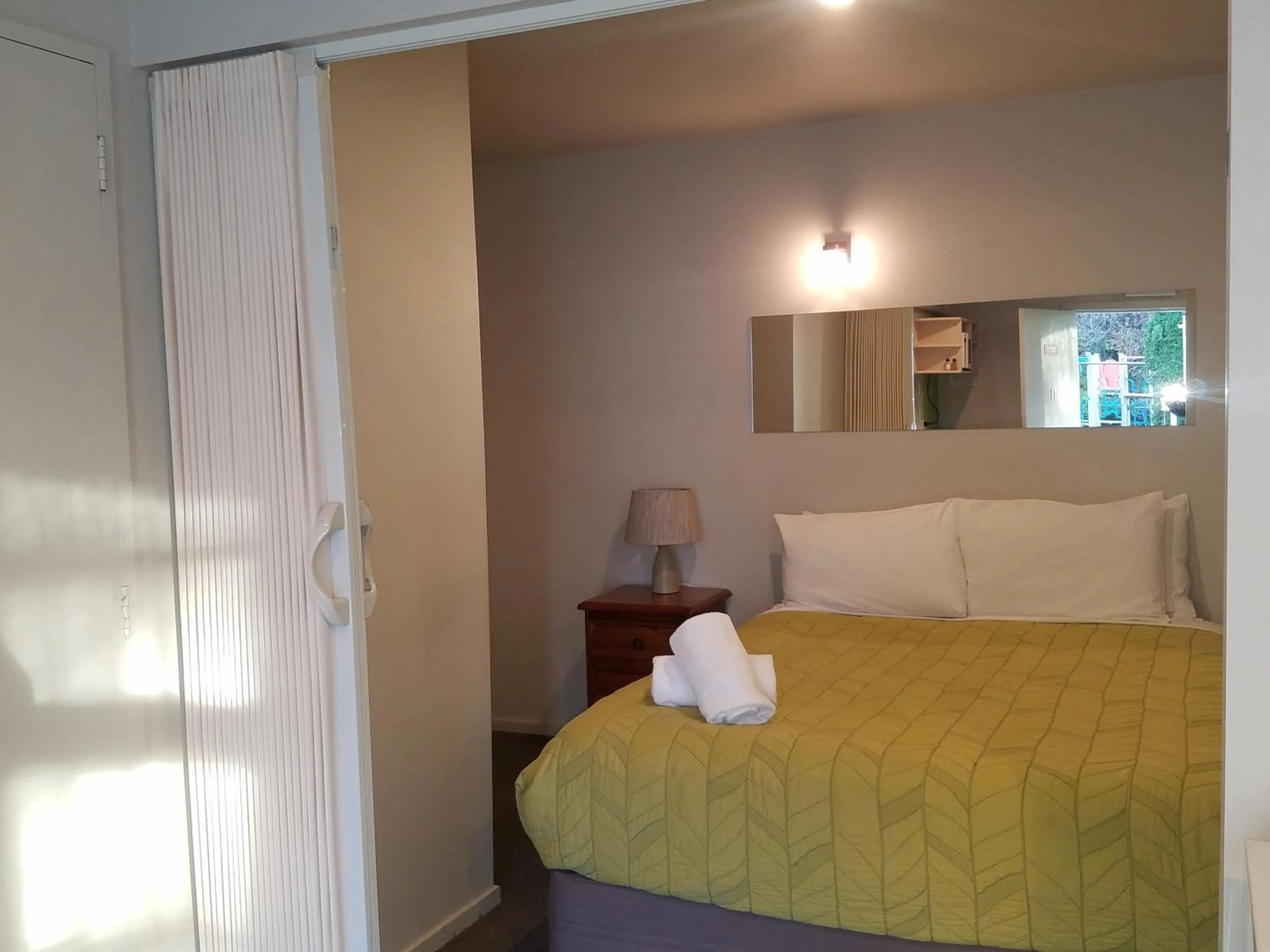 Bed in Blenheim Bridges Holiday Park