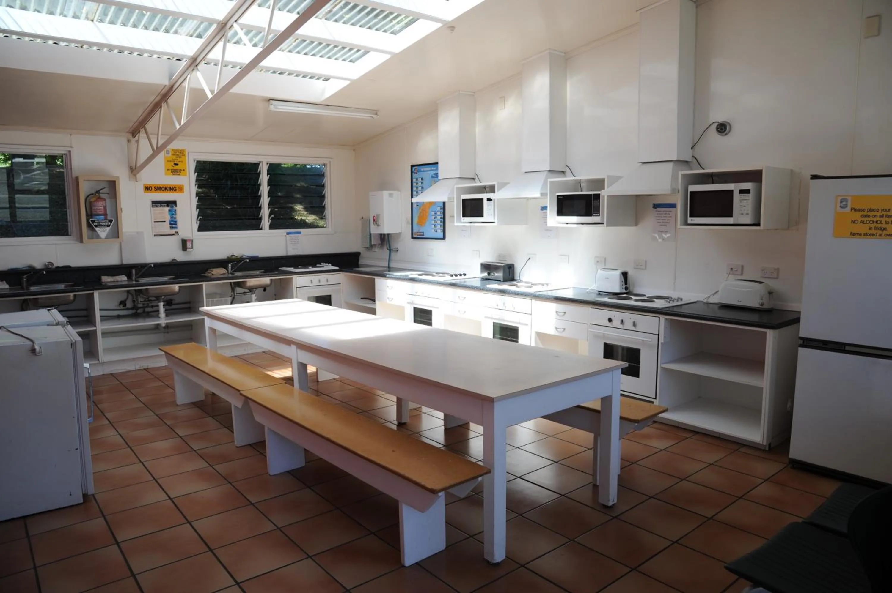 Communal kitchen in Blenheim Bridges Holiday Park