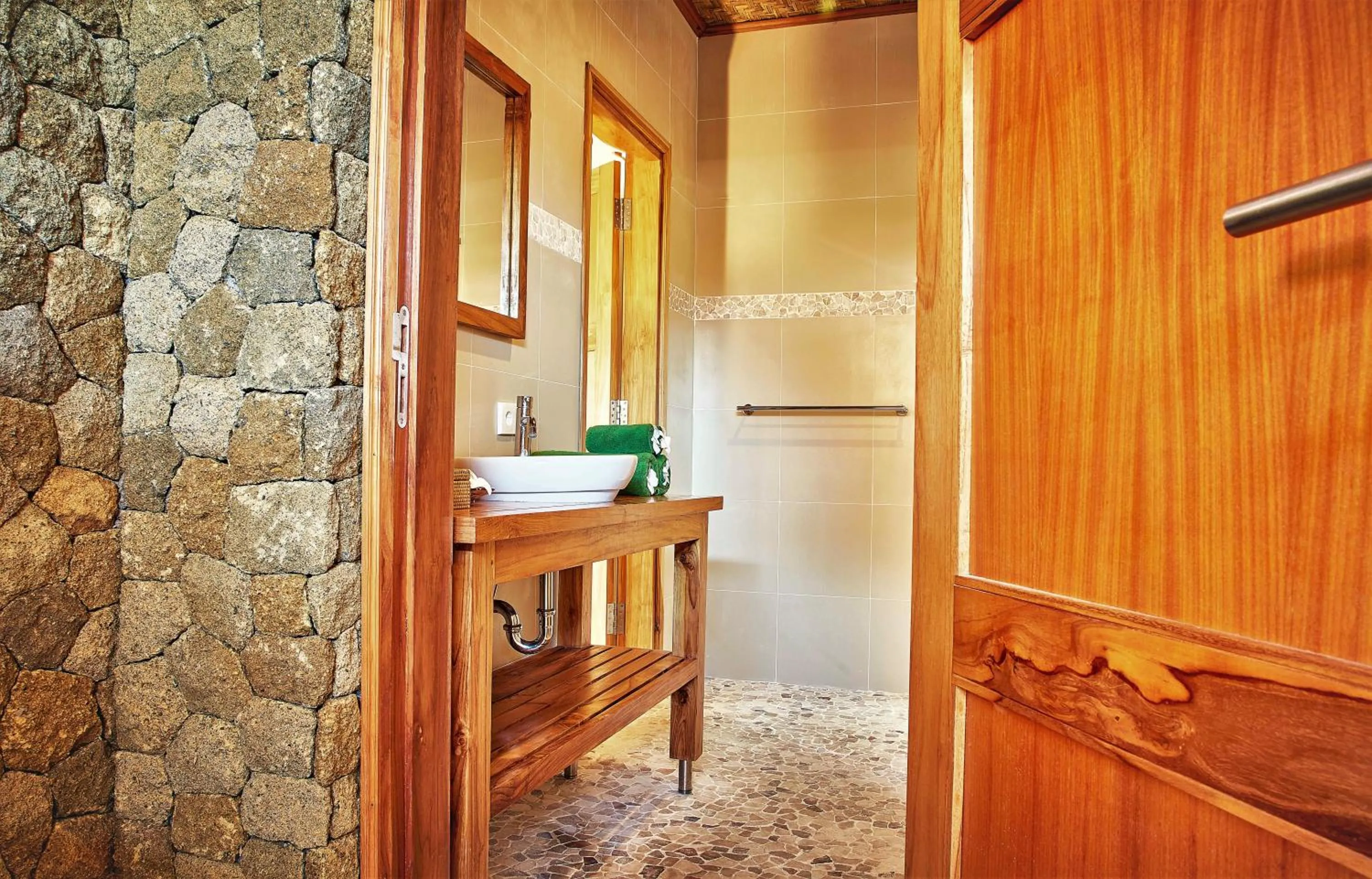 Three Monkeys Villas