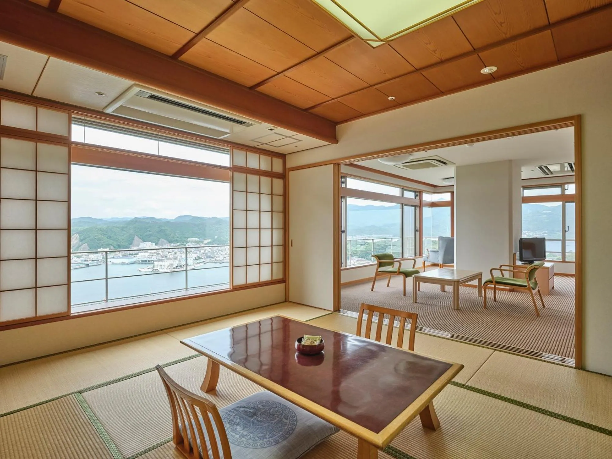 Photo of the whole room in Hotel Urashima