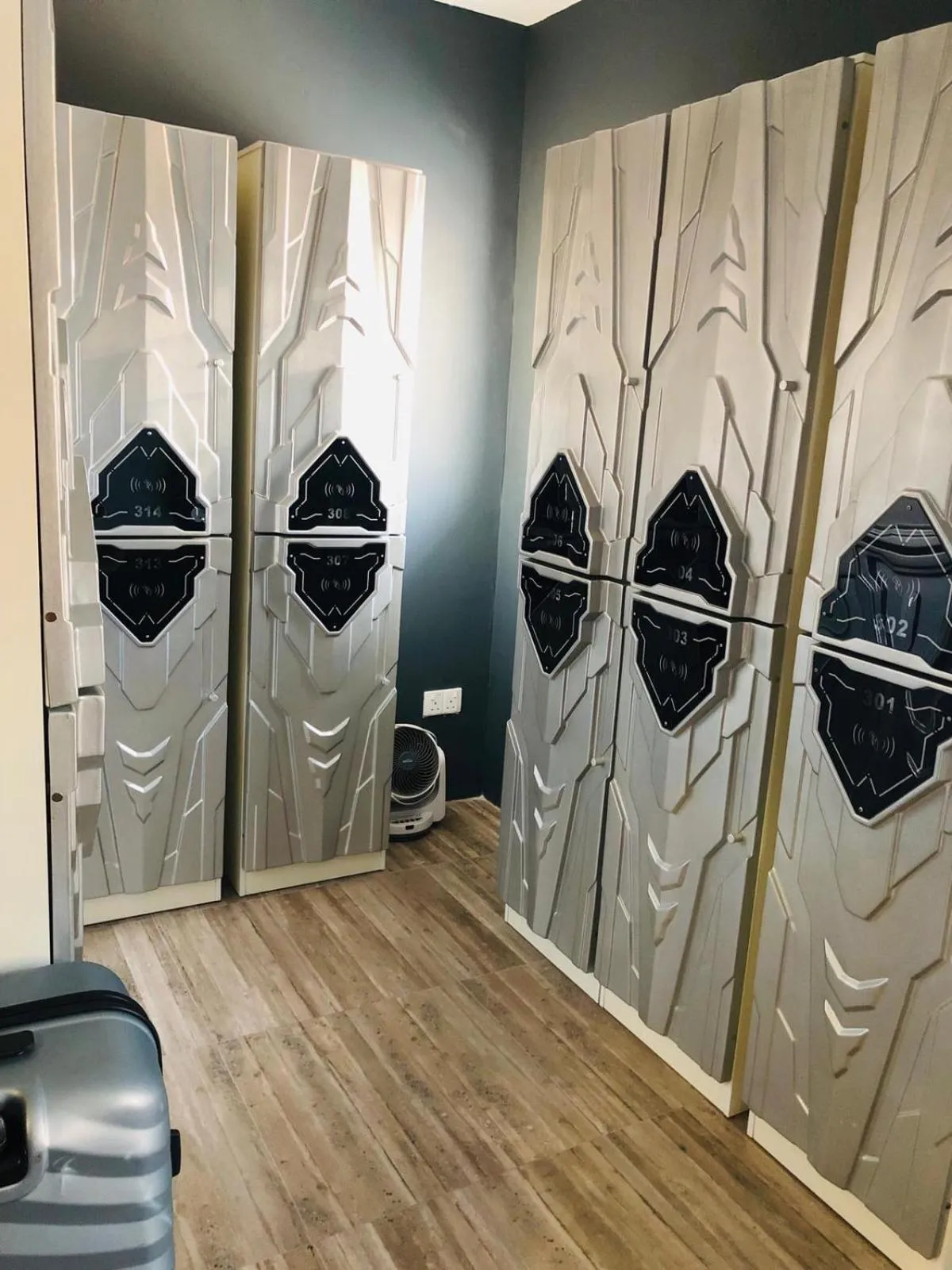 Bathroom in MET A Space Pod at Arab Street