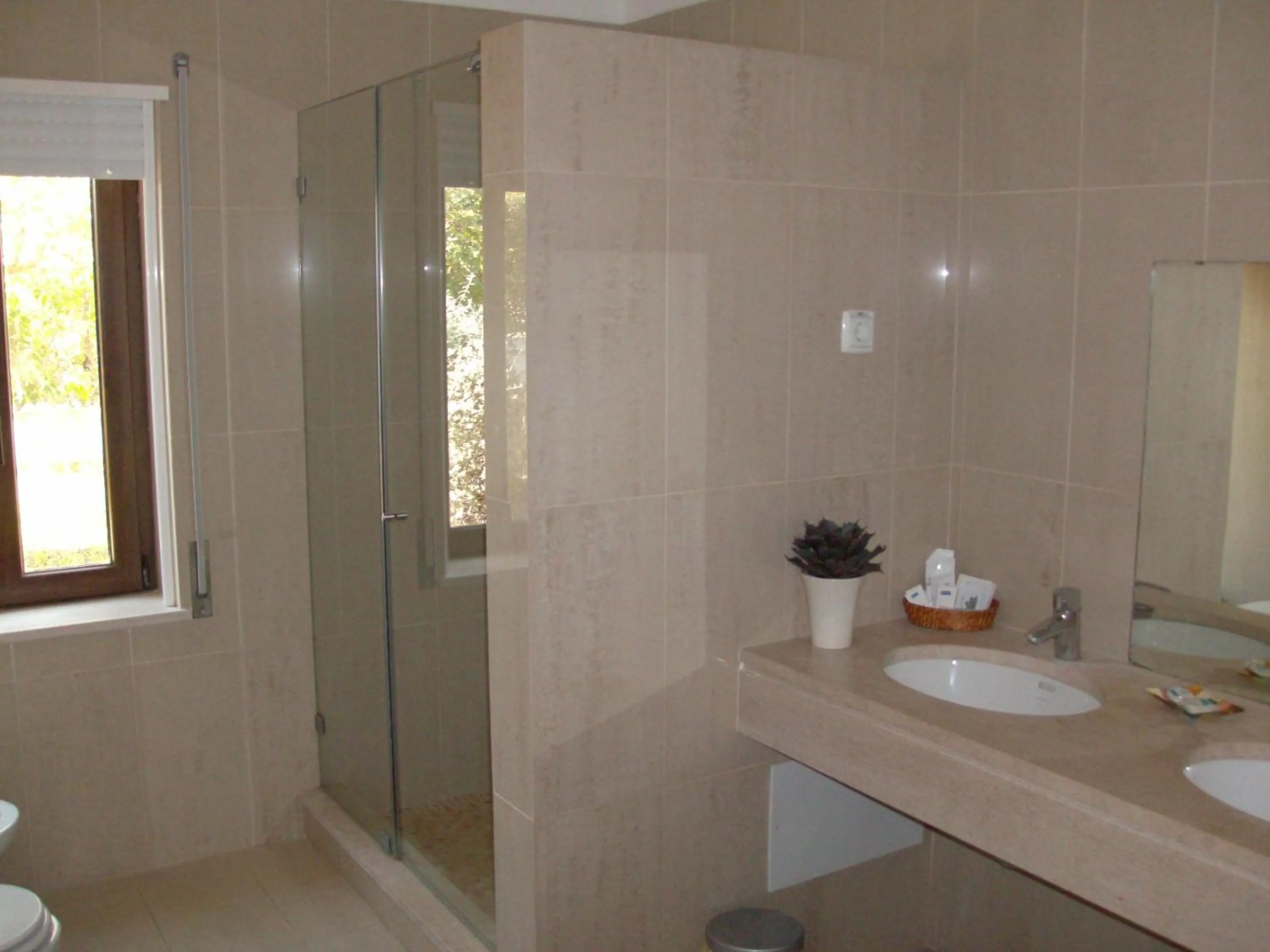 Bathroom in Belver Porto Dona Maria Resort