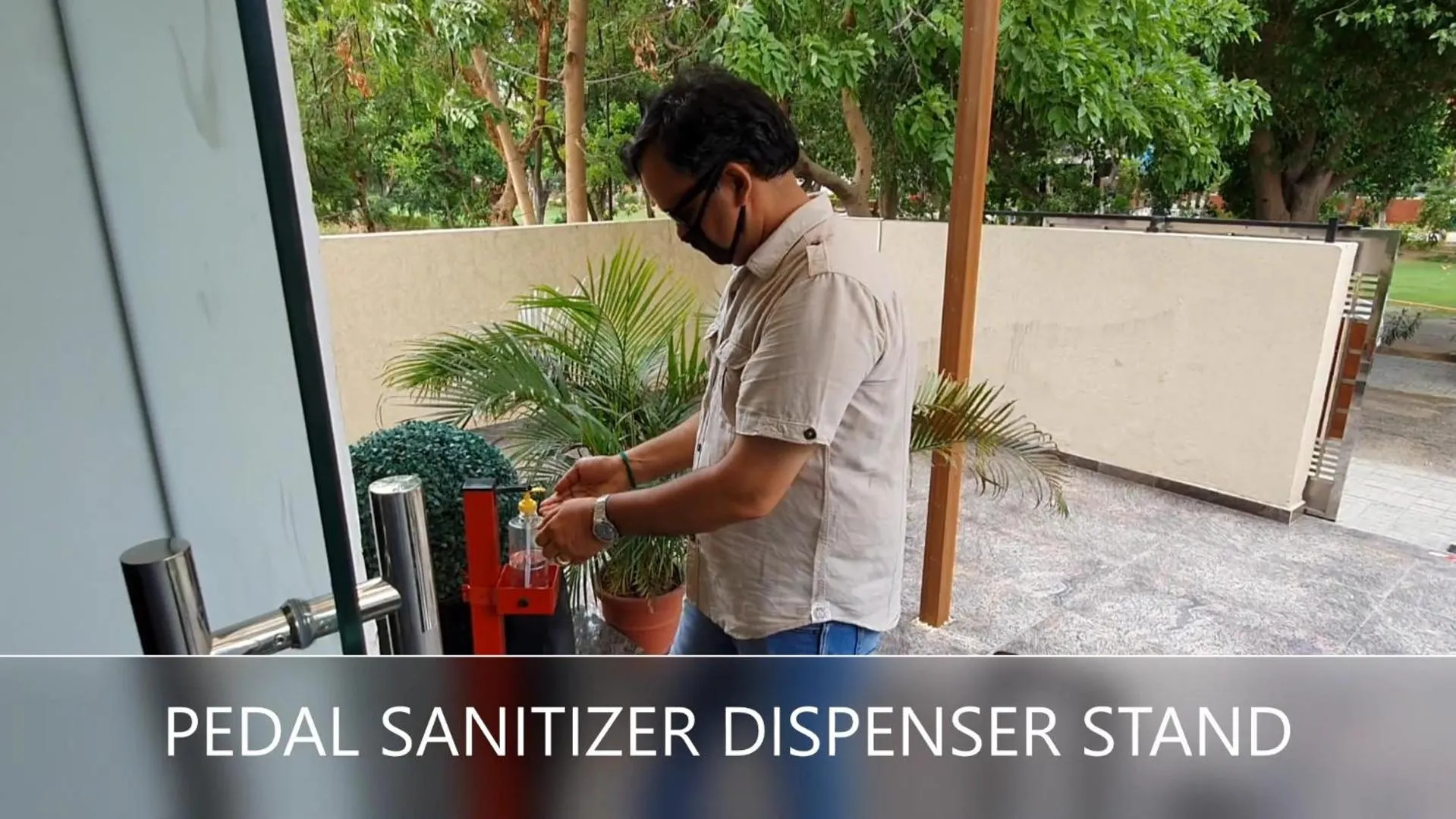 Facade/entrance in Inde Hotel Cyber City