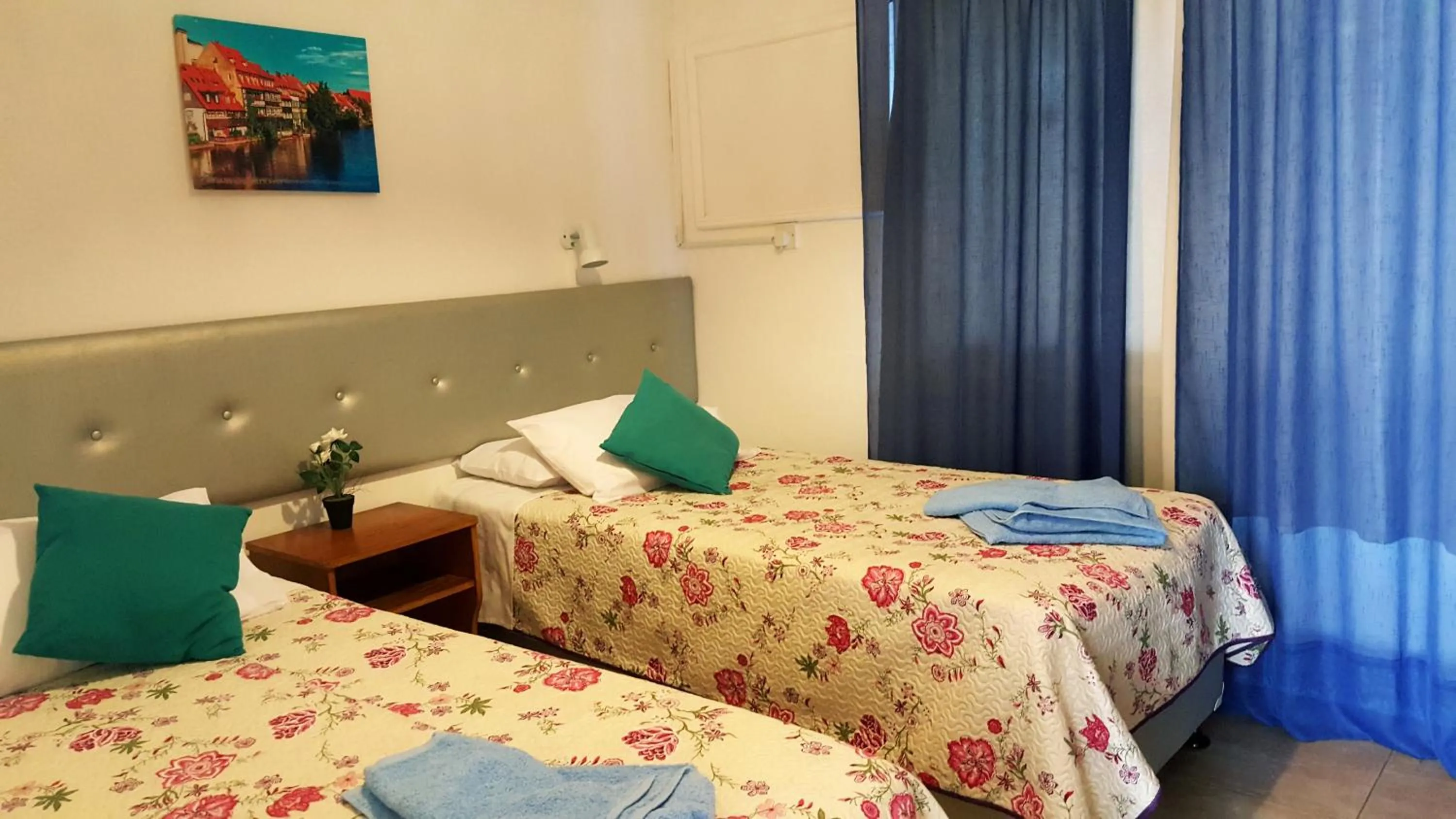 Bedroom, Bed in Florence Hotel Apartments