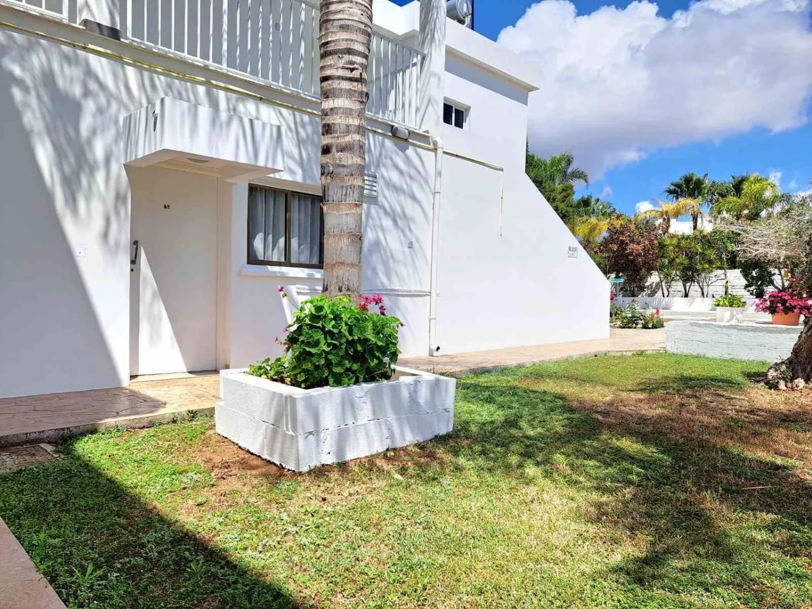 Property building in Florence Hotel Apartments