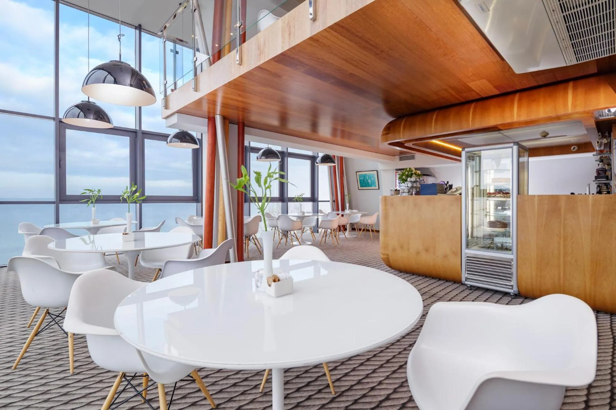 Restaurant/places to eat in Ultra Marine by Zdrojowa