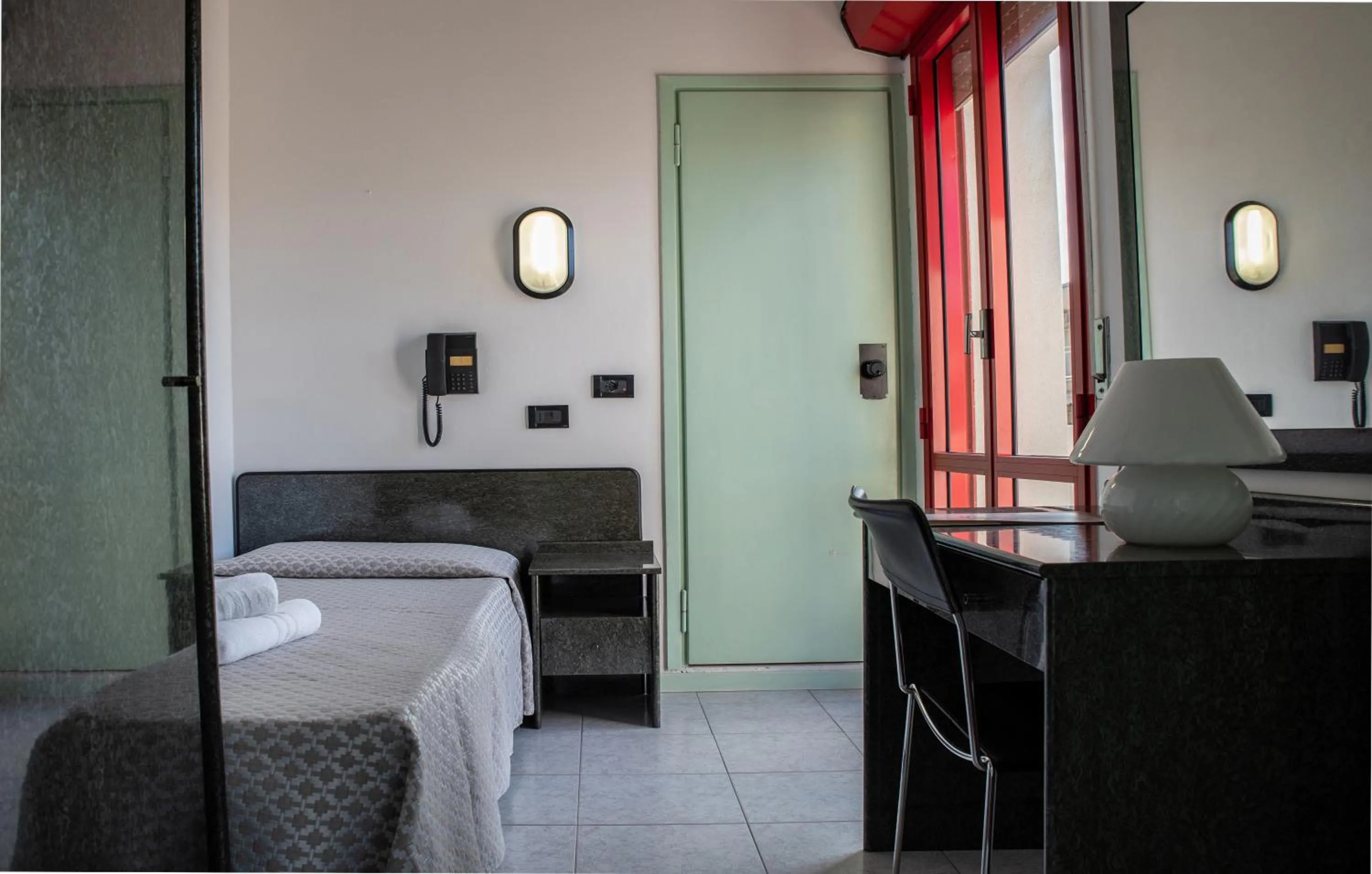 Bedroom, Bed in Hotel Nobel