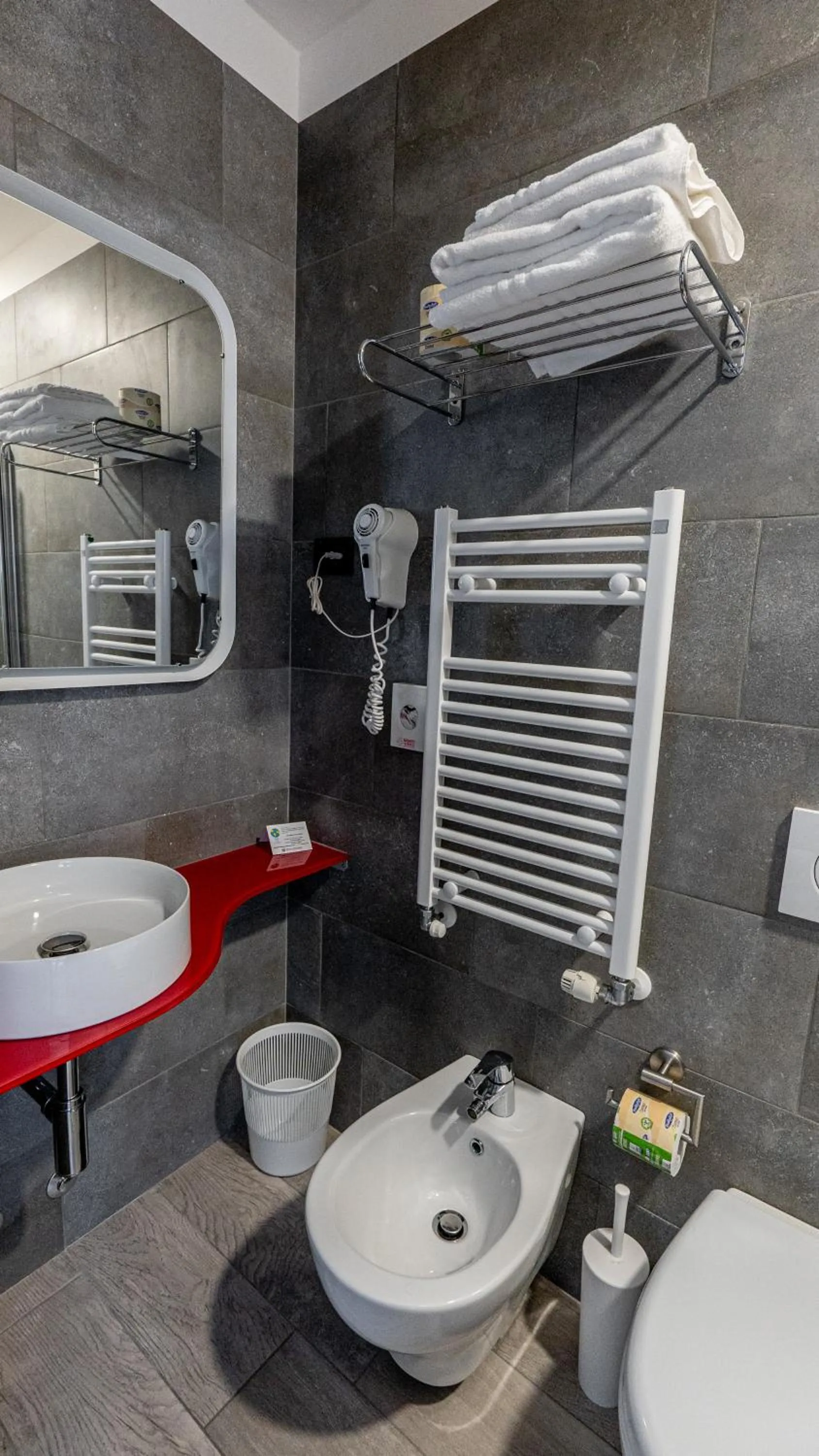 Bathroom in Hotel Nobel